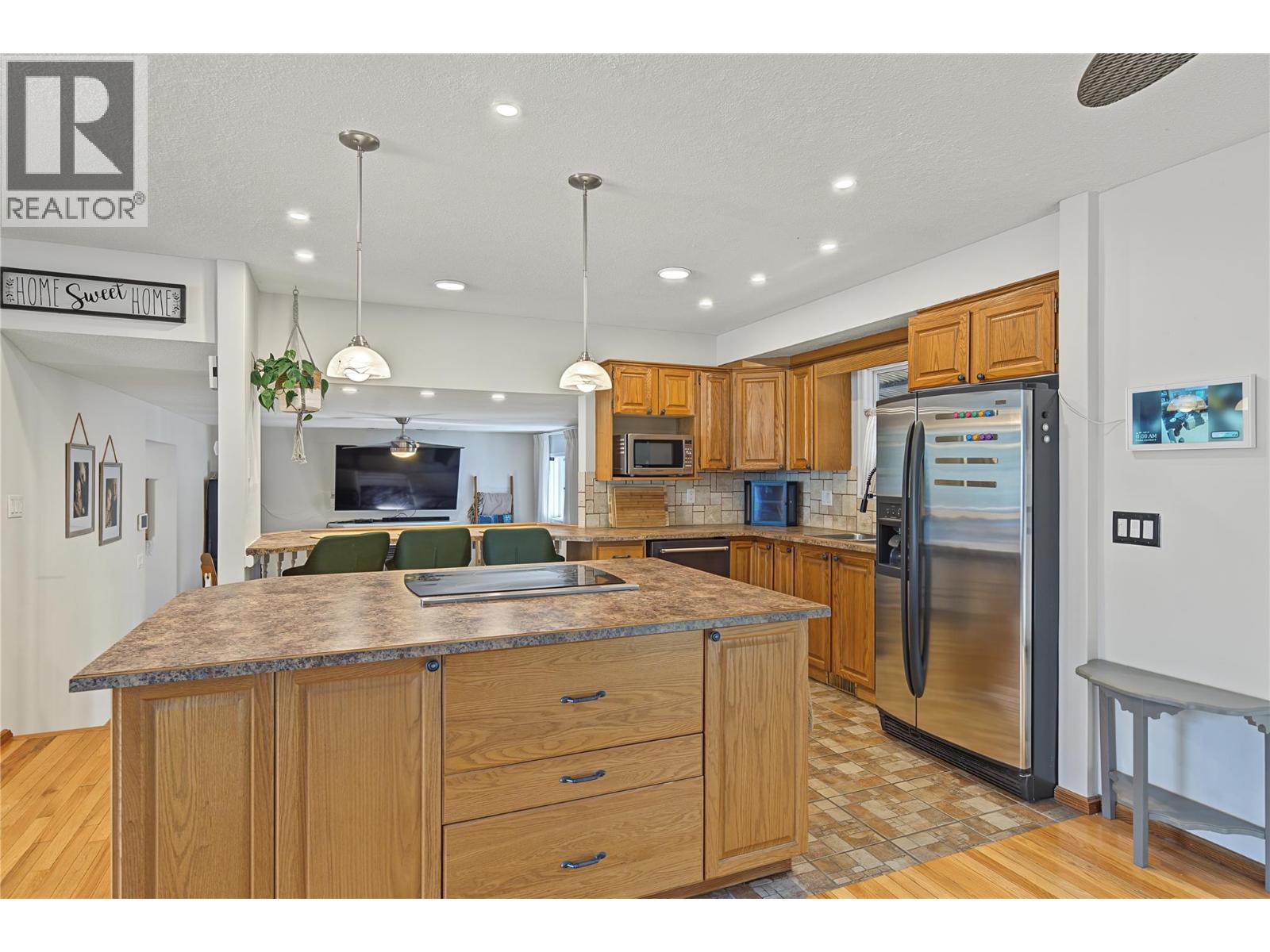 3745 Kimatouche Road, Kelowna, British Columbia  V1Y 7R2 - Photo 12 - 10403221