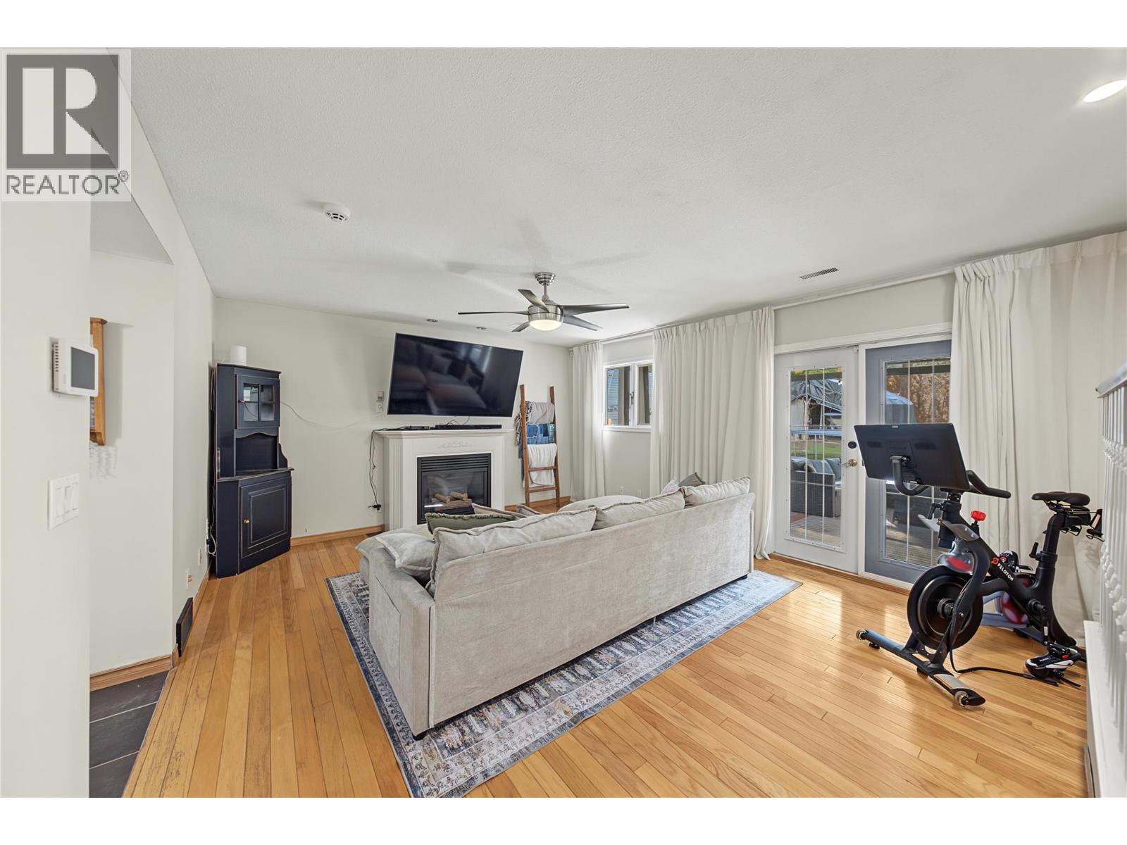 3745 Kimatouche Road, Kelowna, British Columbia  V1Y 7R2 - Photo 18 - 10403221