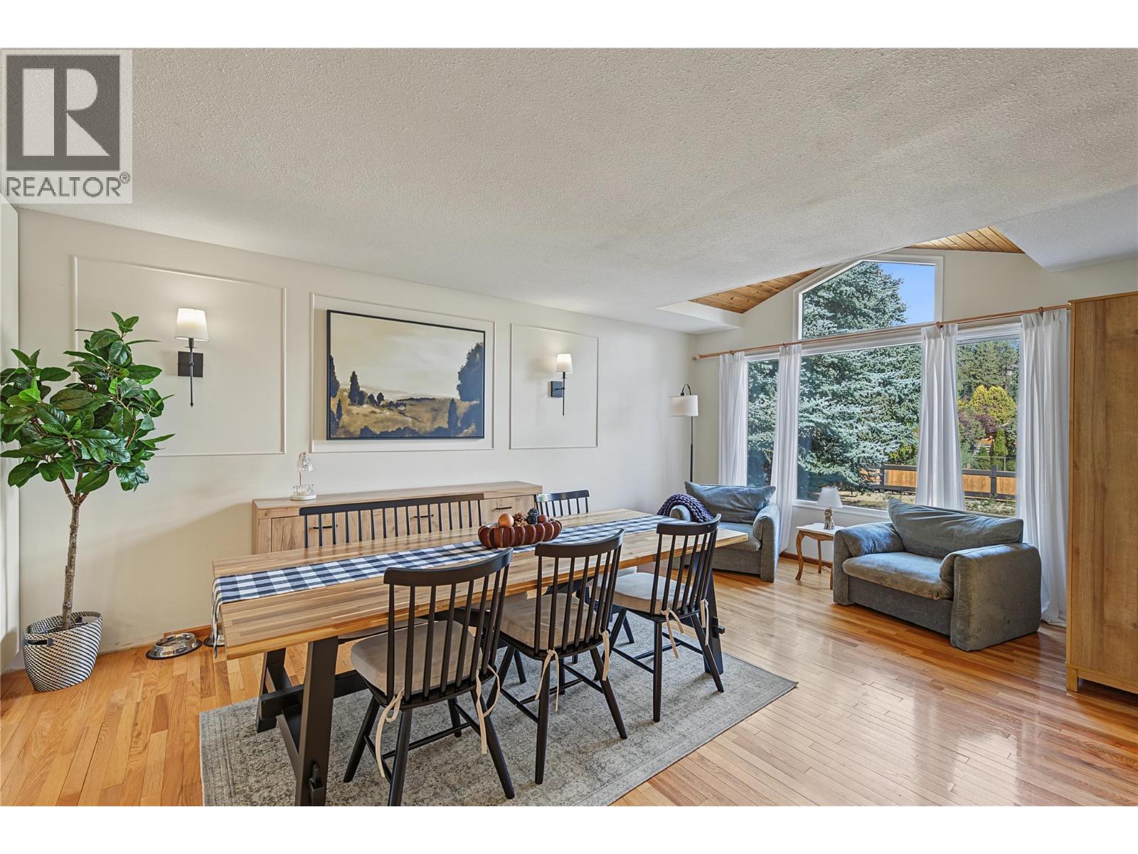 3745 Kimatouche Road, Kelowna, British Columbia  V1Y 7R2 - Photo 9 - 10403221