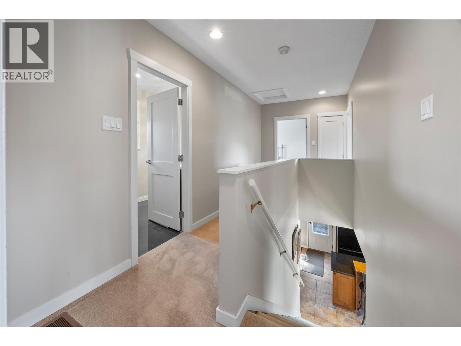 732 Ivy Avenue, Kamloops, British Columbia  V2B 3X1 - Photo 15 - 10402882