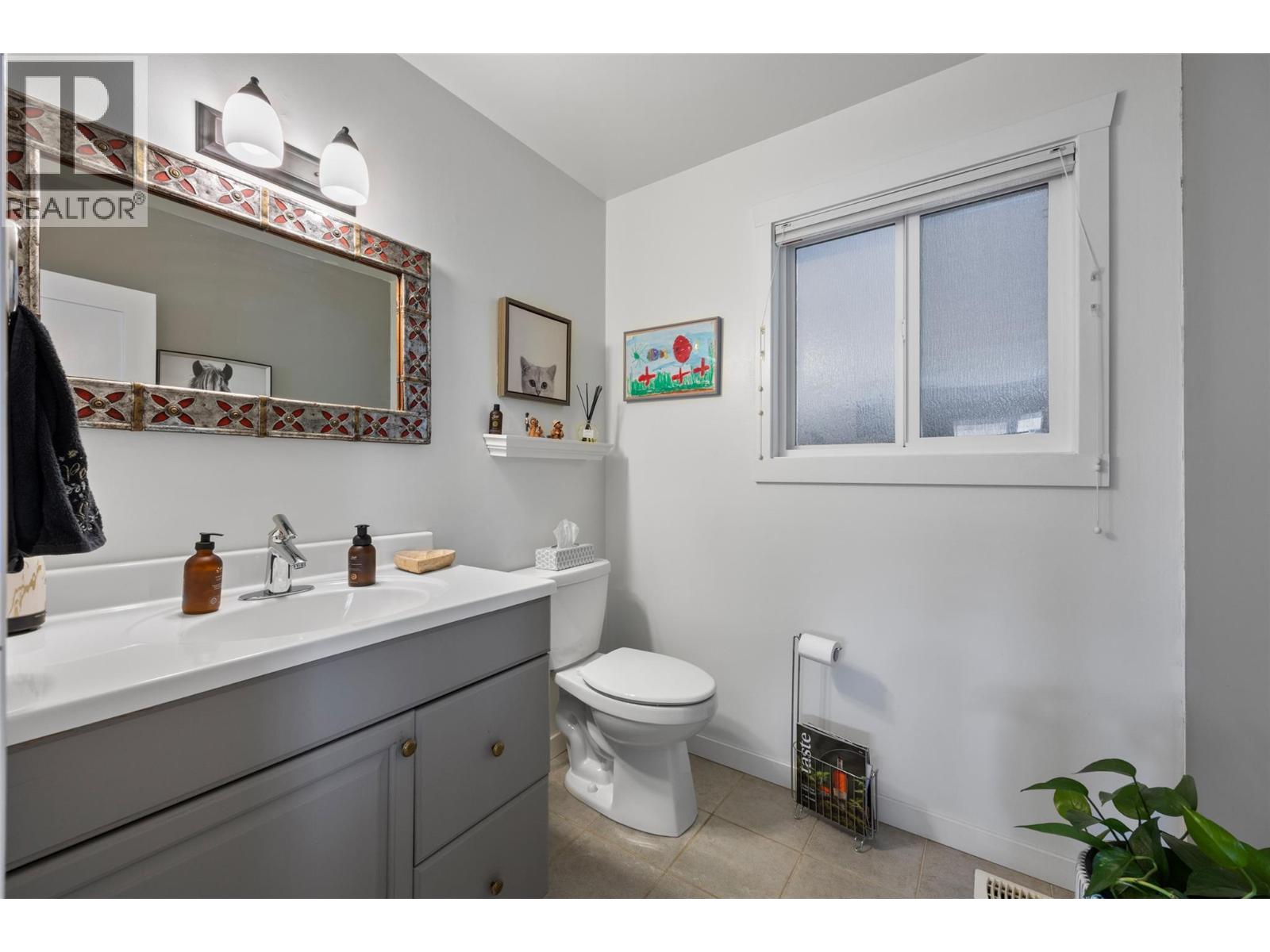 732 Ivy Avenue, Kamloops, British Columbia  V2B 3X1 - Photo 26 - 10402882