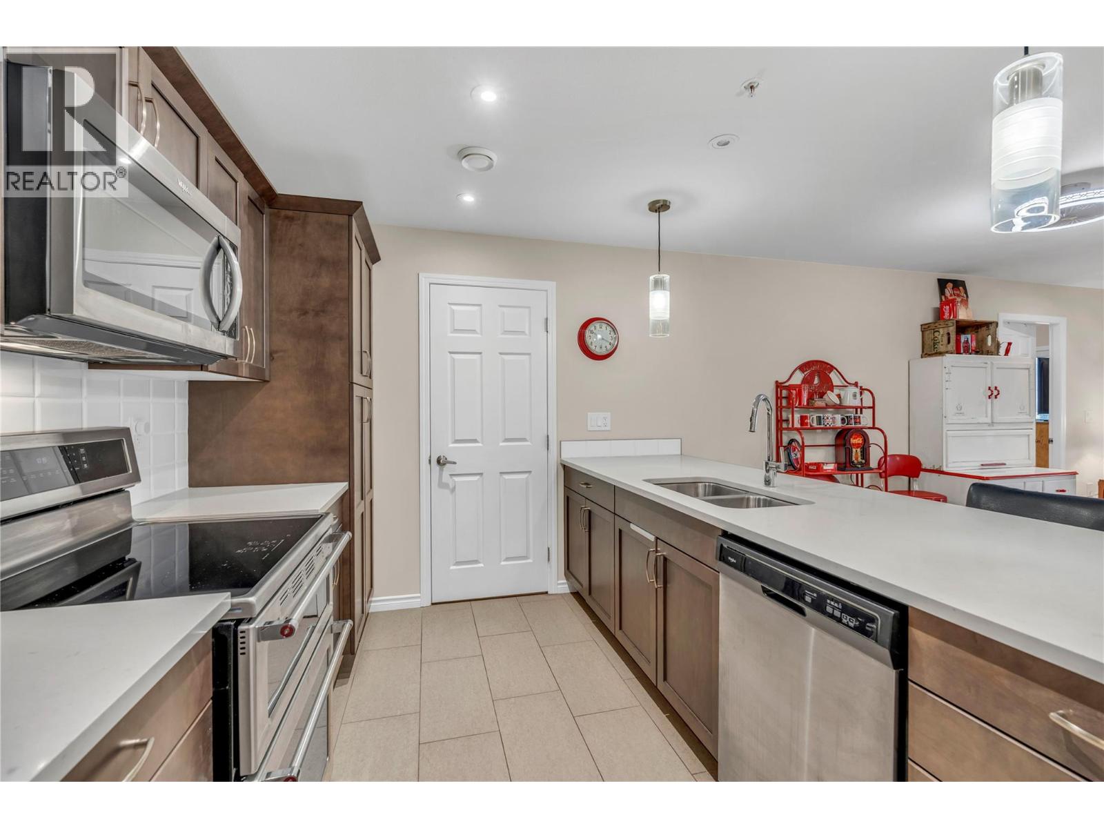 3346 Skaha Lake Road Unit# 704, Penticton, British Columbia  V2A 0H6 - Photo 11 - 10403410