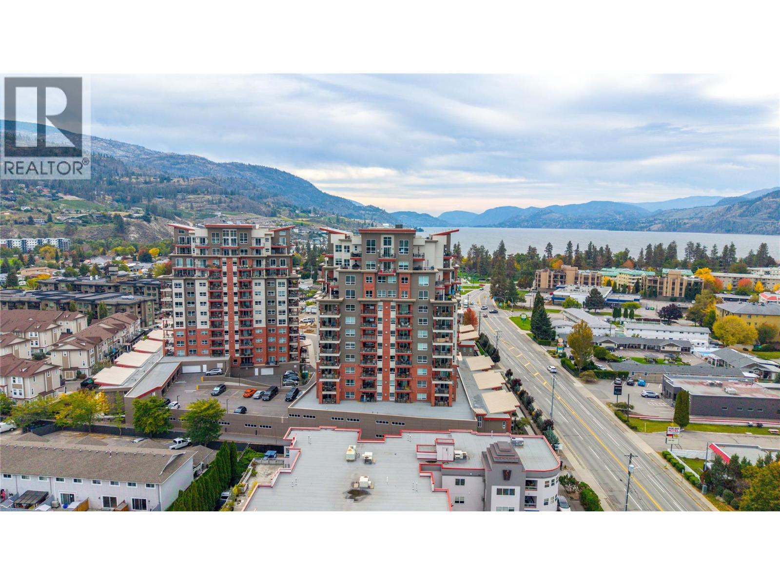 3346 Skaha Lake Road Unit# 704, Penticton, British Columbia  V2A 0H6 - Photo 3 - 10403410