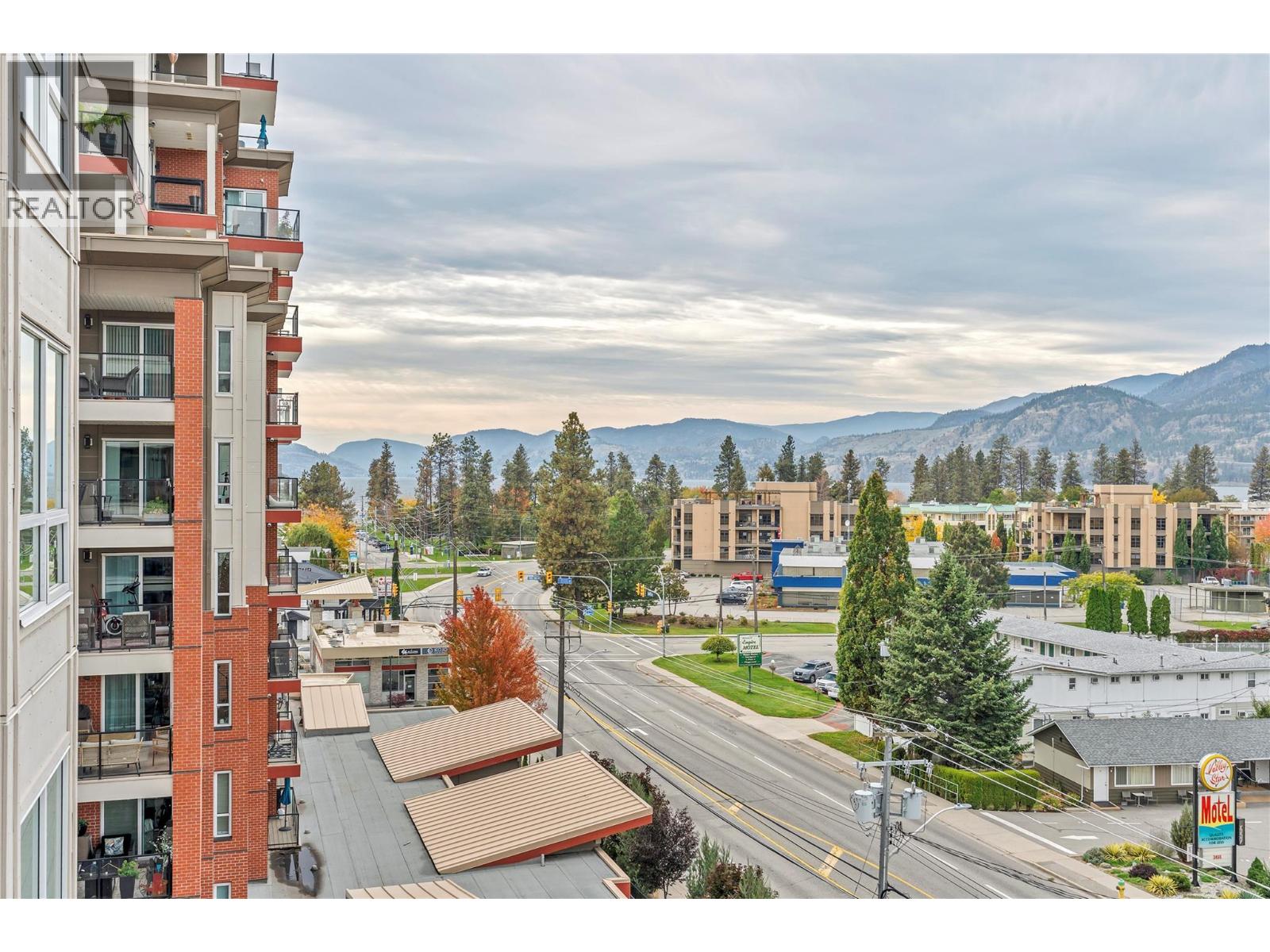 3346 Skaha Lake Road Unit# 704, Penticton, British Columbia  V2A 0H6 - Photo 6 - 10403410