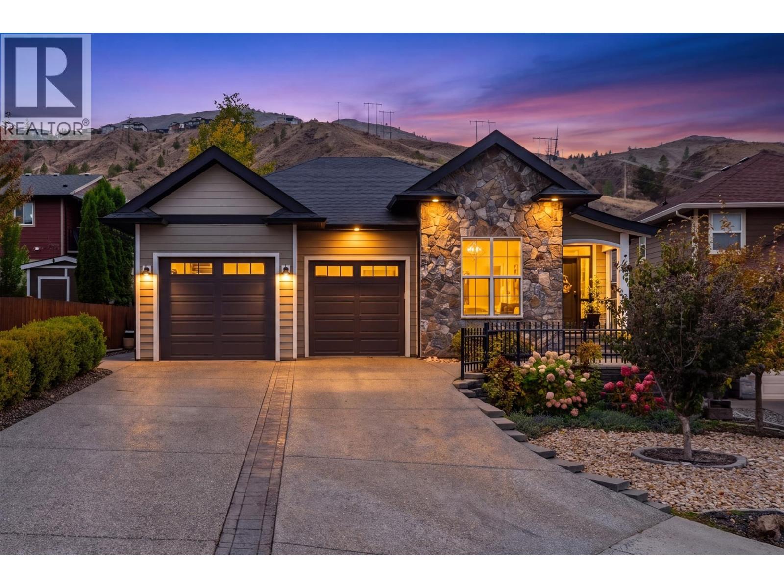 810 Woodrush Court, Kamloops, British Columbia  V2B 6E6 - Photo 1 - 10403020