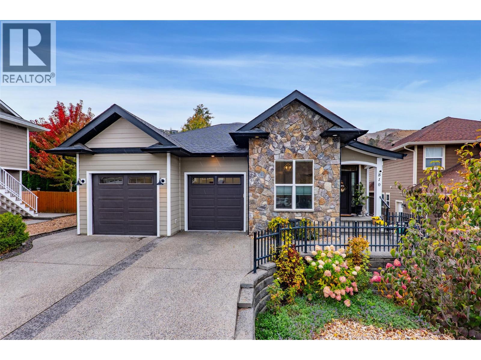 810 Woodrush Court, Kamloops, British Columbia  V2B 6E6 - Photo 2 - 10403020