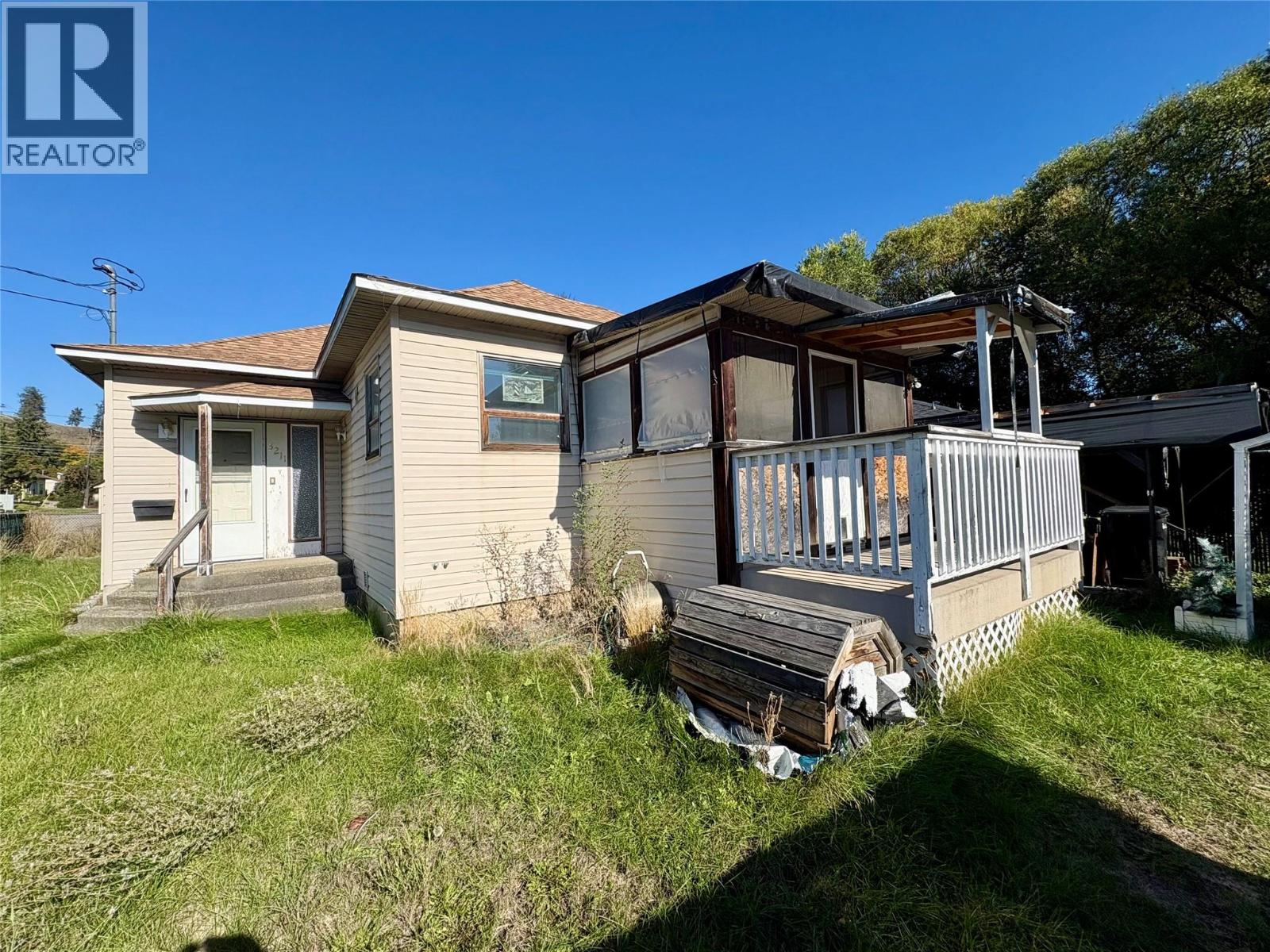 3211 35 Street, Vernon, British Columbia  V1T 6B8 - Photo 2 - 10403369