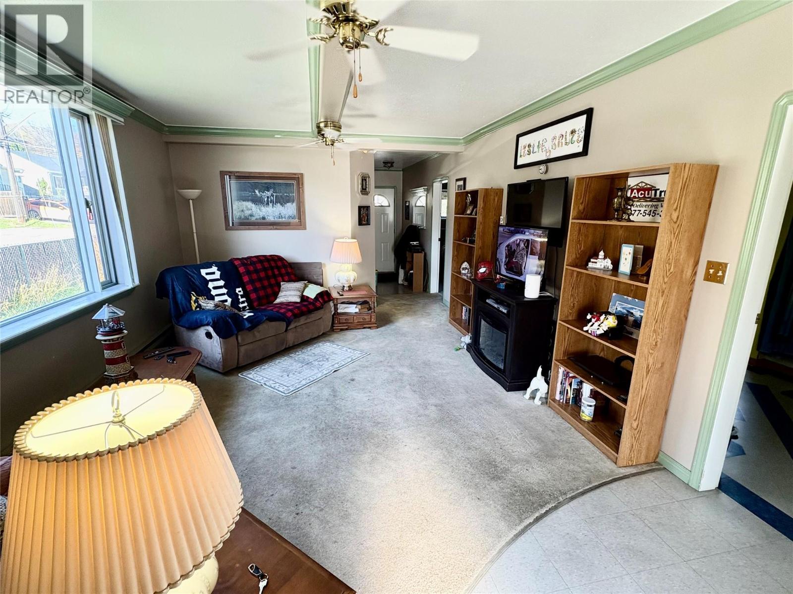 3211 35 Street, Vernon, British Columbia  V1T 6B8 - Photo 7 - 10403369