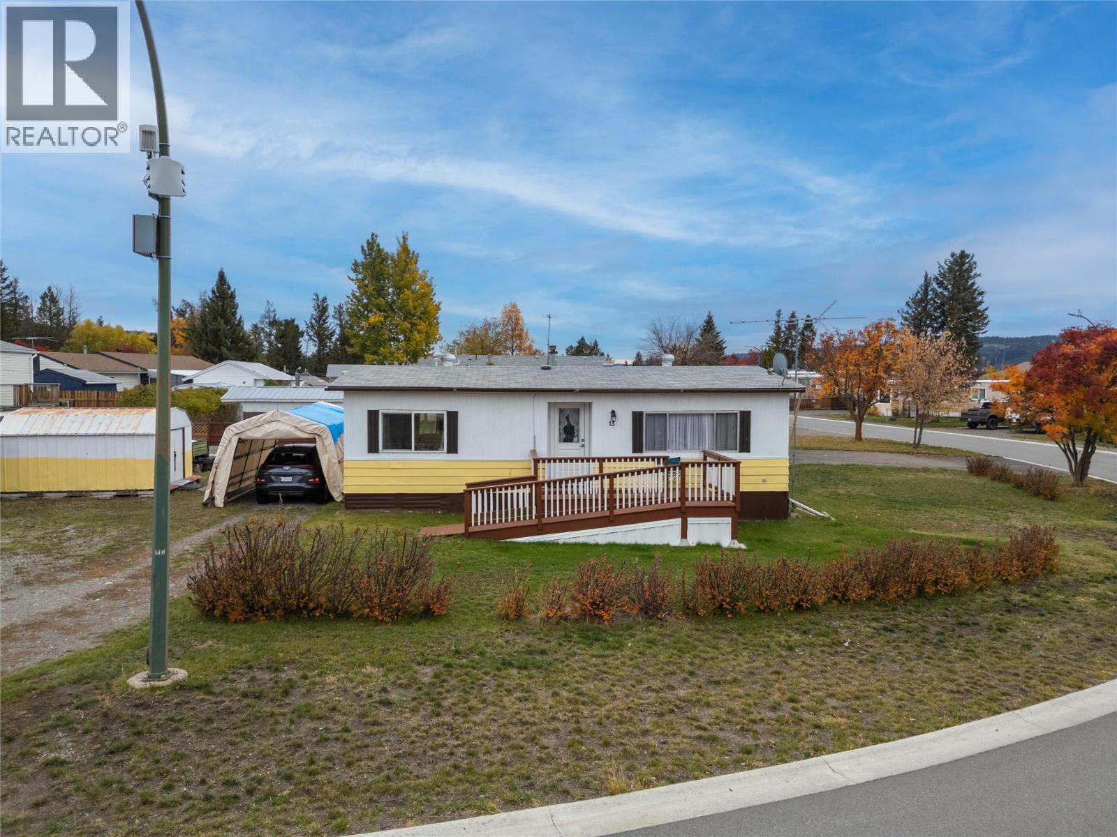 13 Topaz Crescent, Logan Lake, British Columbia  V0K 1W0 - Photo 2 - 10403093