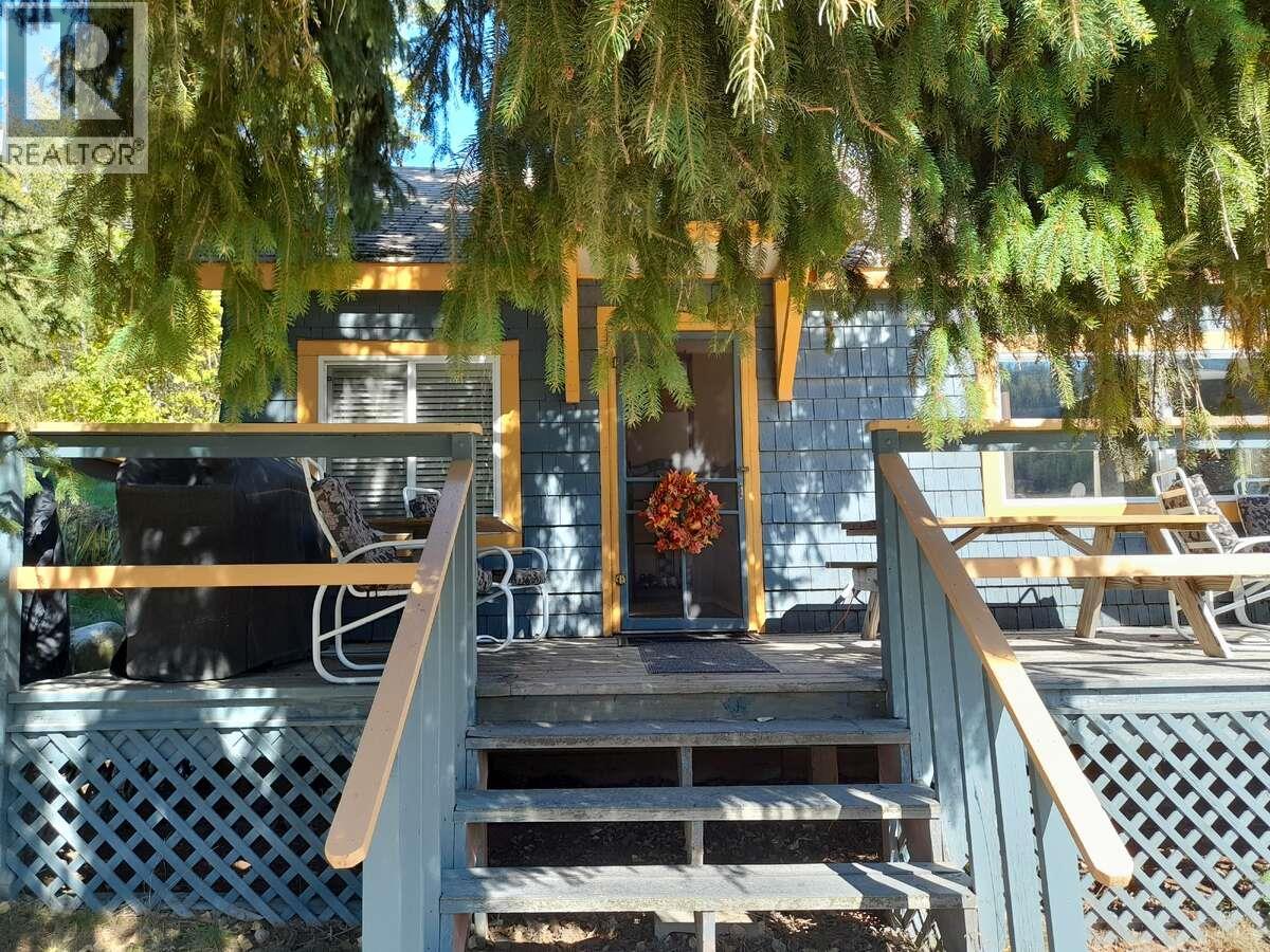 417 Copper Road, Rossland, British Columbia  V0G 1Y0 - Photo 14 - 10403440