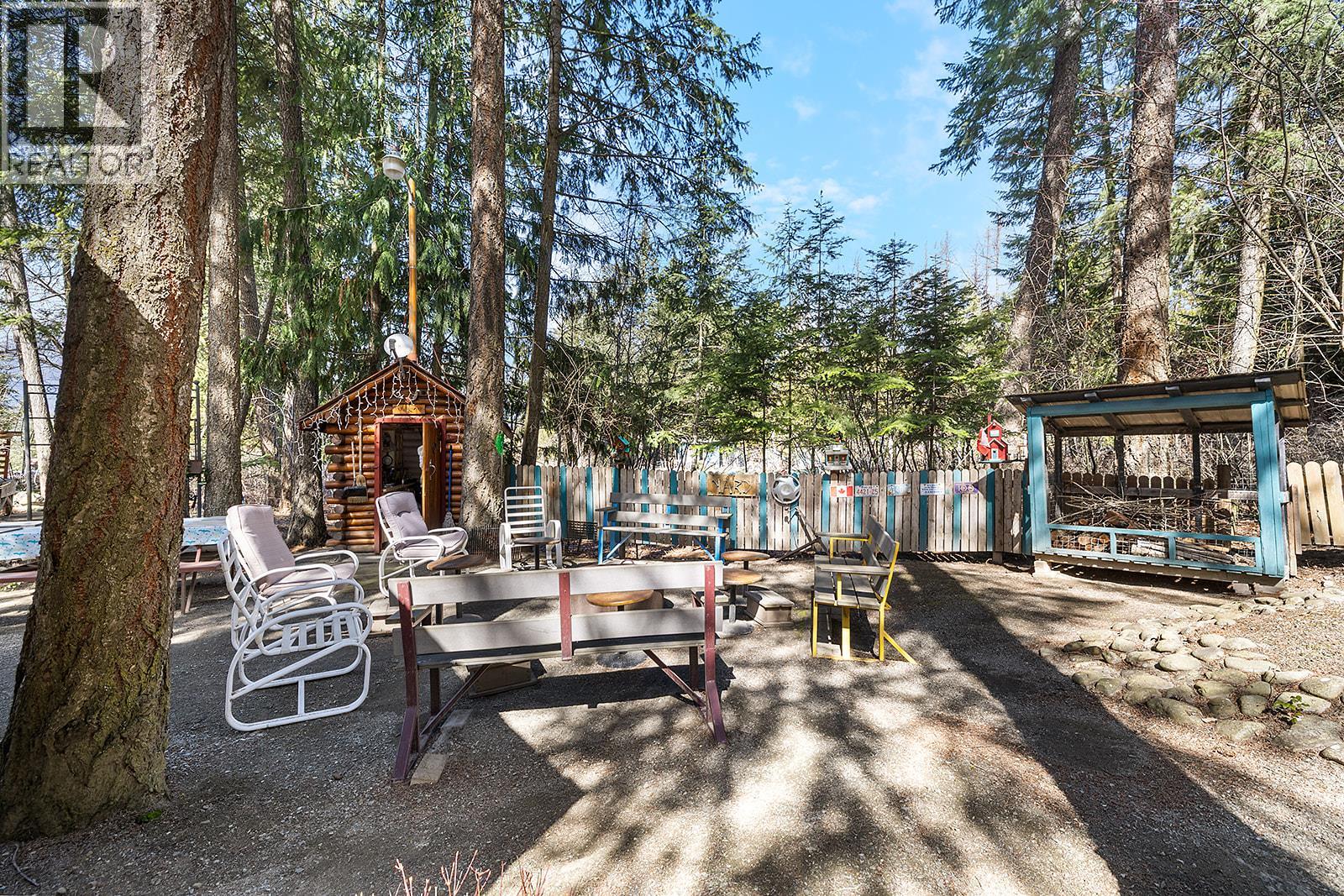 1958 Rykerts Road, Lister, British Columbia  V0B 1G2 - Photo 43 - 10403288