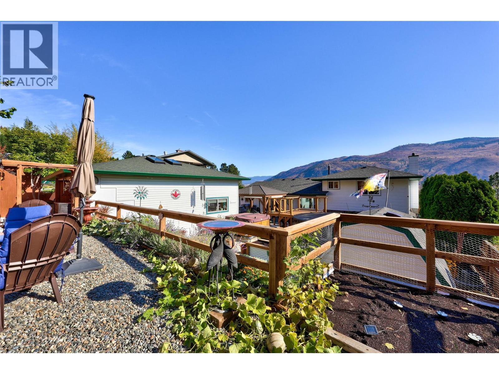 4362 Karindale Road, Kamloops, British Columbia  V2B 8N1 - Photo 38 - 10402375