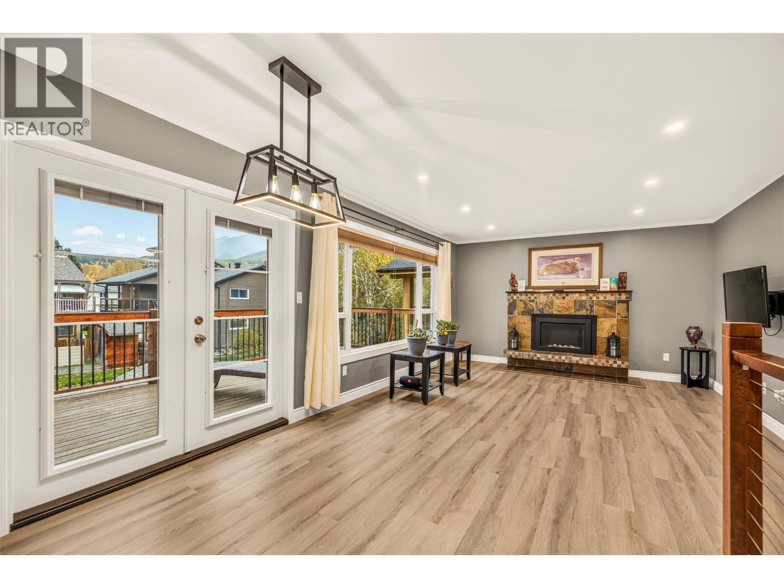 36 Mt Klauer Street, Fernie, British Columbia  V0B 1M3 - Photo 16 - 10403420