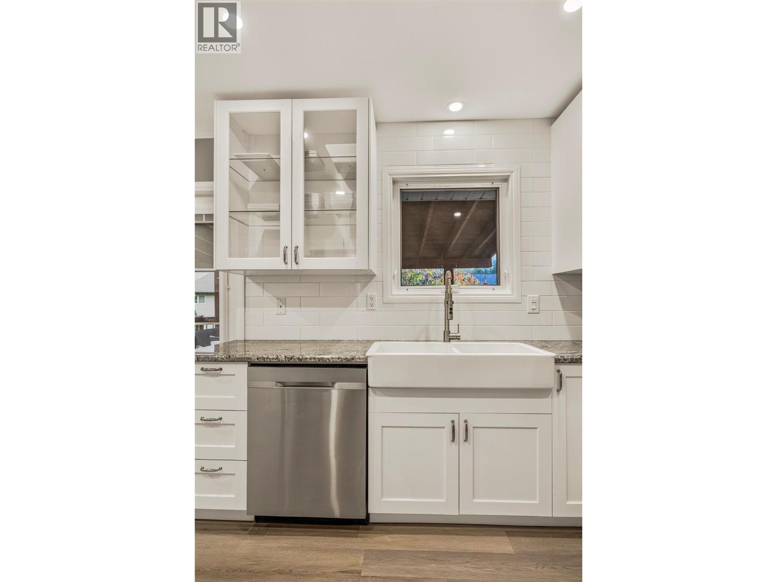 36 Mt Klauer Street, Fernie, British Columbia  V0B 1M3 - Photo 30 - 10403420