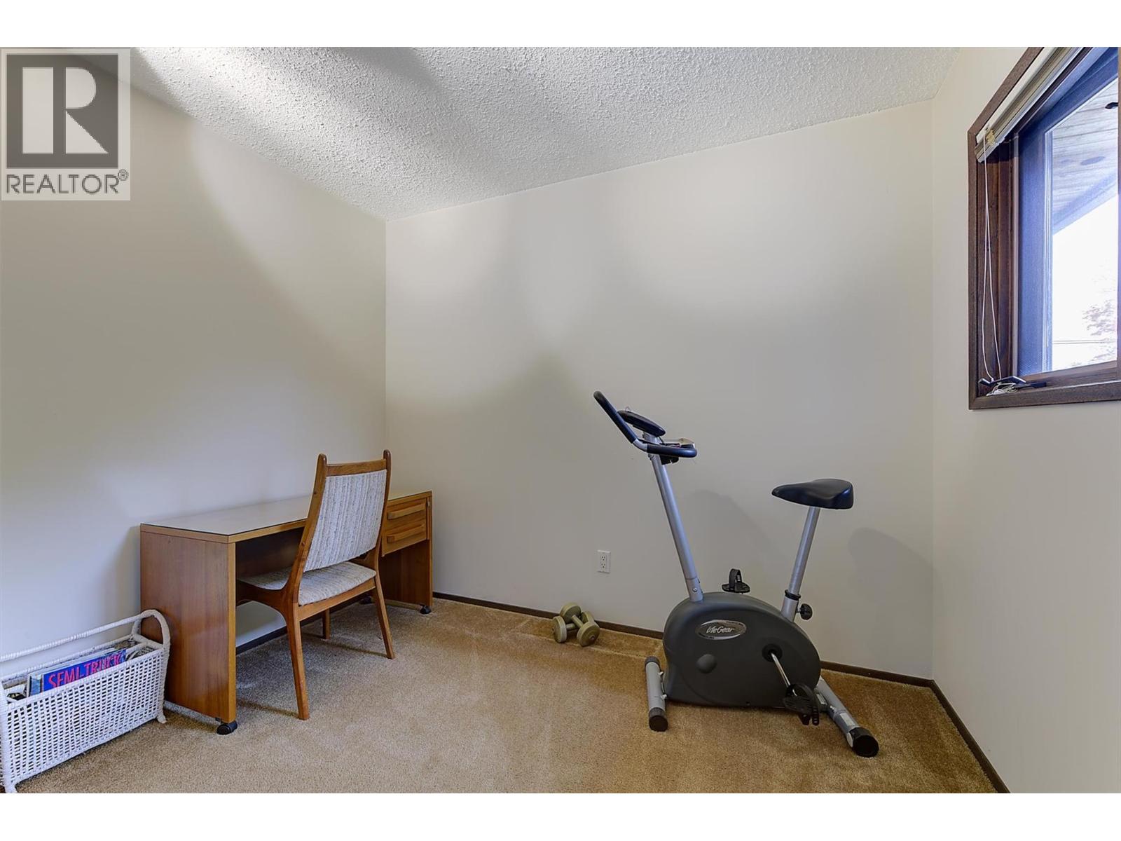 392 Valley Road N, Kelowna, British Columbia  V1V 2G1 - Photo 39 - 10402127