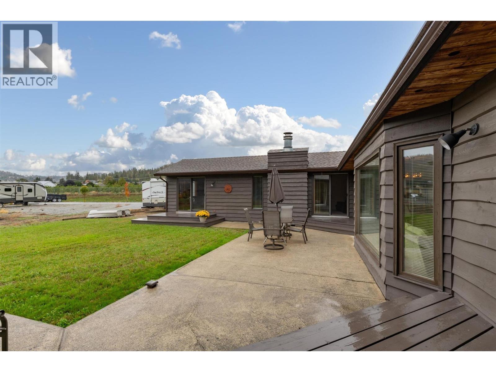 392 Valley Road N, Kelowna, British Columbia  V1V 2G1 - Photo 53 - 10402127