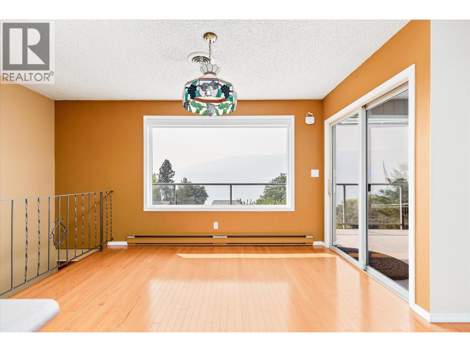 13890 Oyama Road, Lake Country, British Columbia  V4V 2B2 - Photo 13 - 10403375