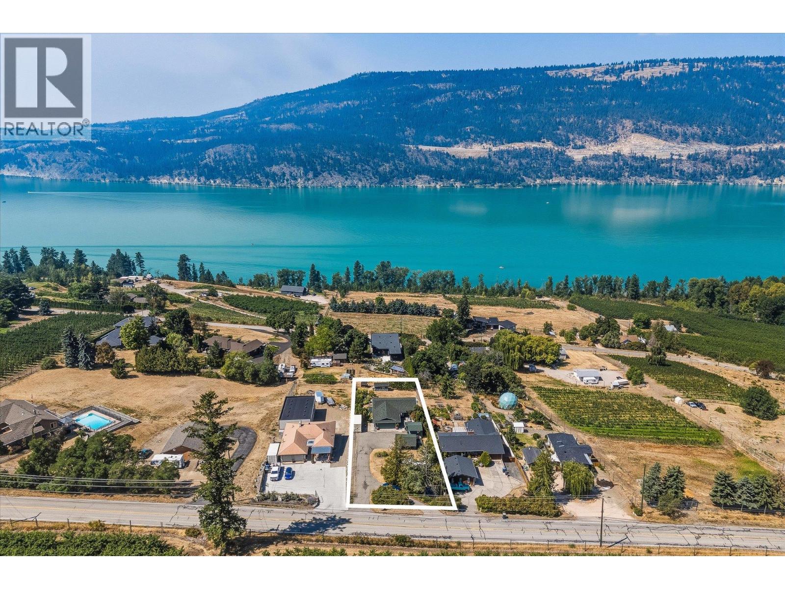 13890 Oyama Road, Lake Country, British Columbia  V4V 2B2 - Photo 3 - 10403375