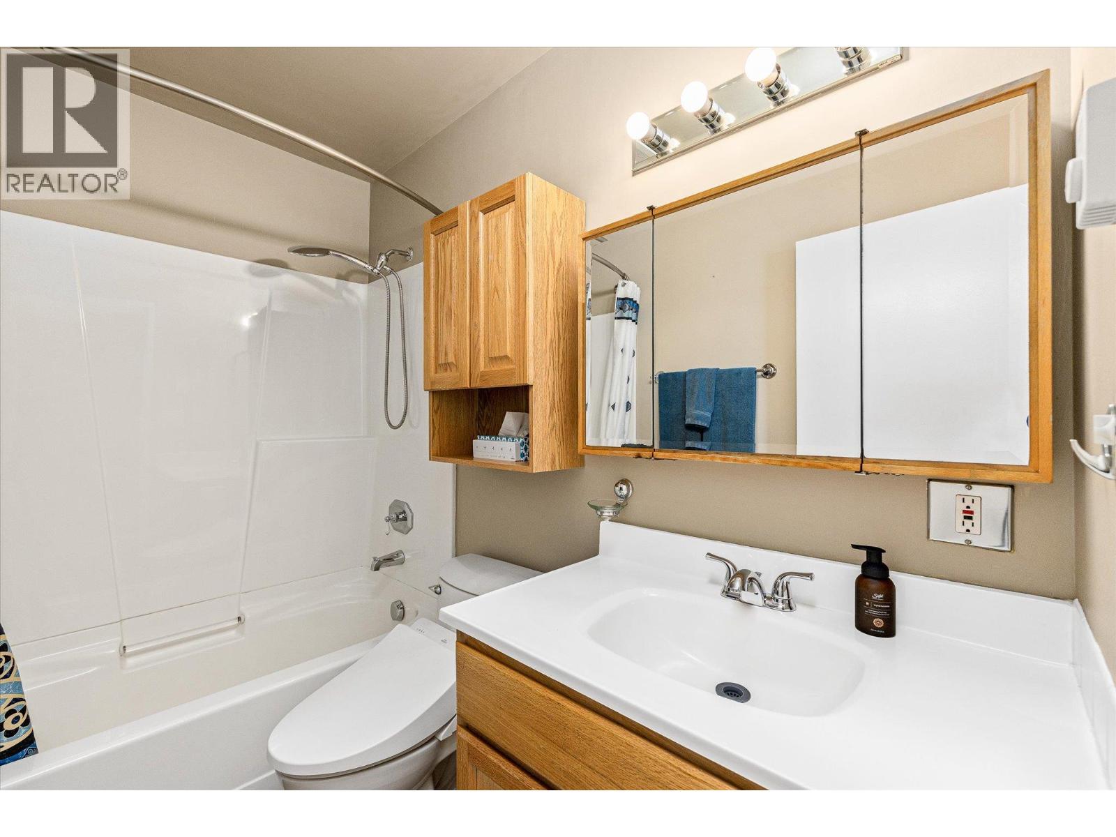 13890 Oyama Road, Lake Country, British Columbia  V4V 2B2 - Photo 31 - 10403375