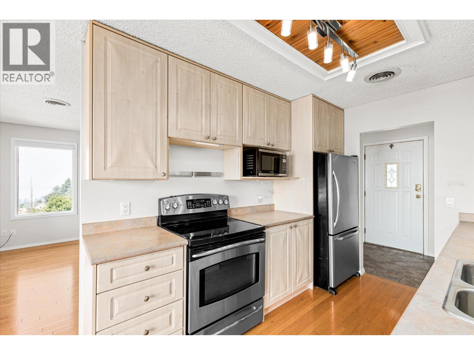 13890 Oyama Road, Lake Country, British Columbia  V4V 2B2 - Photo 7 - 10403375