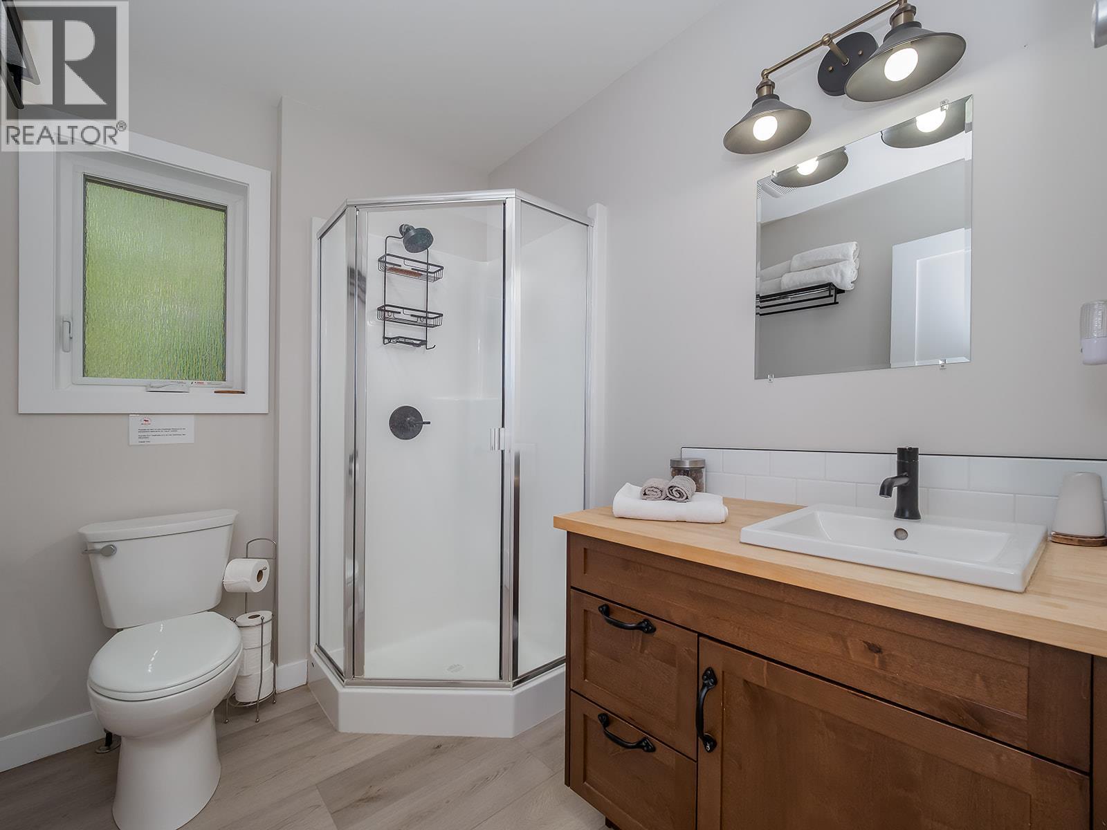 2423 Goat Mountain View Road, Golden, British Columbia  V0A 1H1 - Photo 18 - 10403435