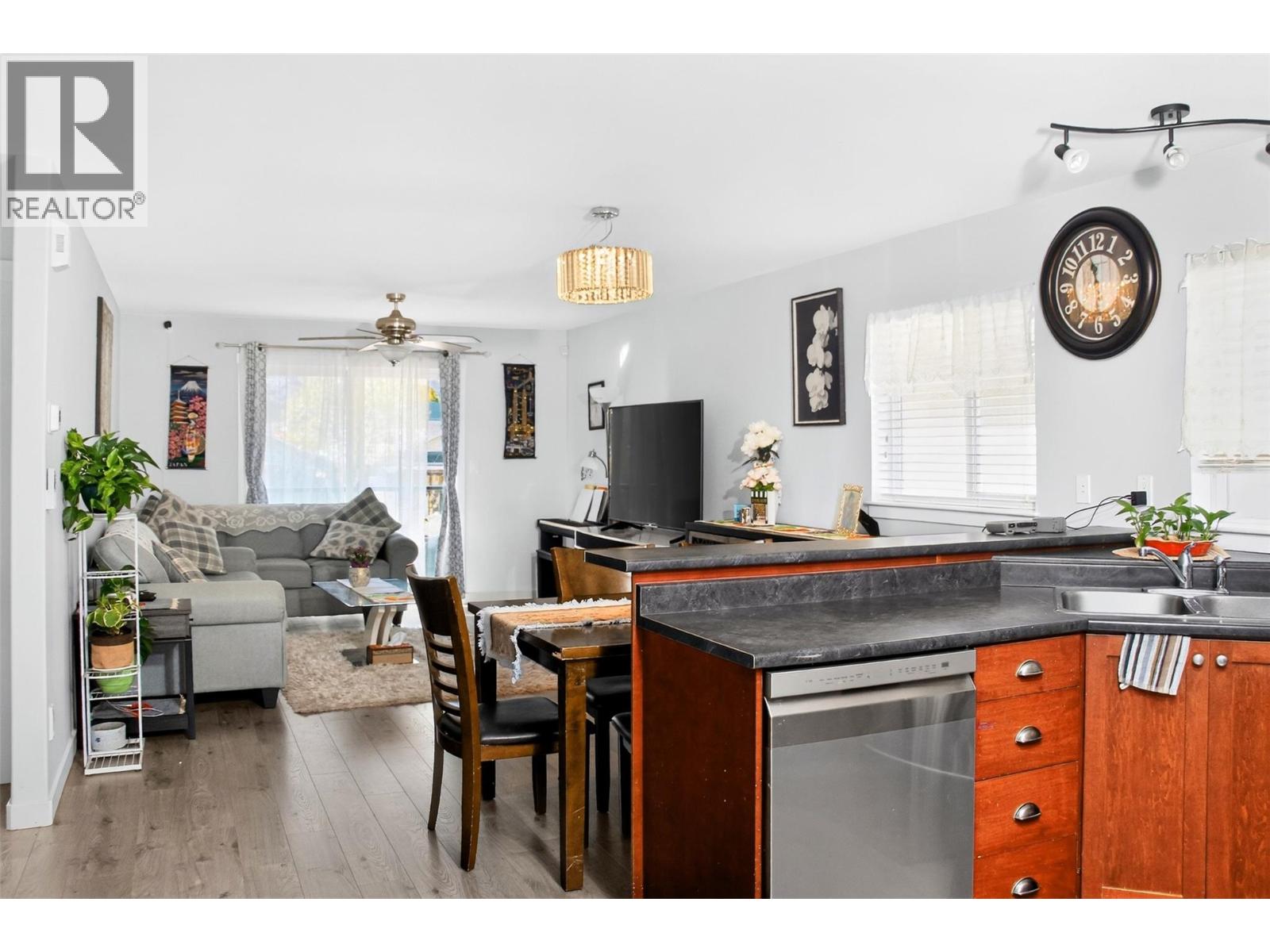 1760 Copperhead Drive Unit# 31, Kamloops, British Columbia  V1S 2B4 - Photo 14 - 10403462