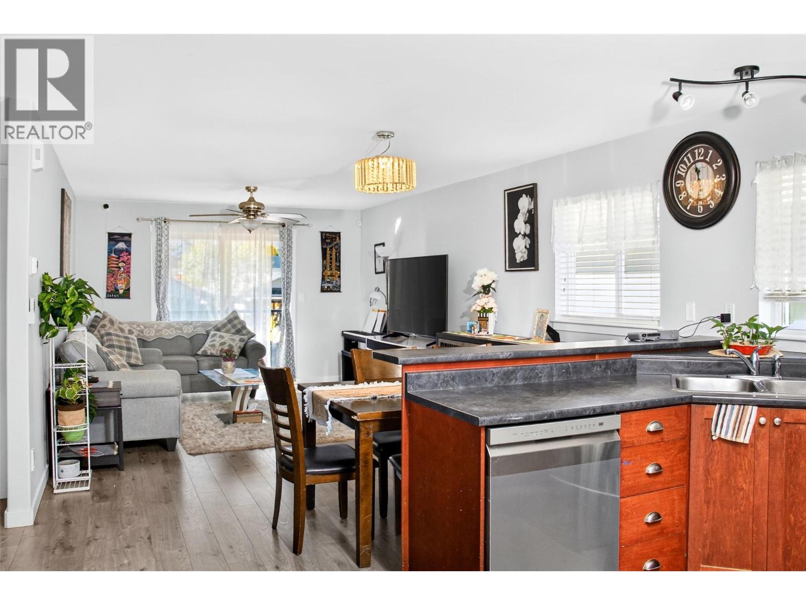 1760 Copperhead Drive Unit# 31, Kamloops, British Columbia  V1S 2B4 - Photo 15 - 10403462