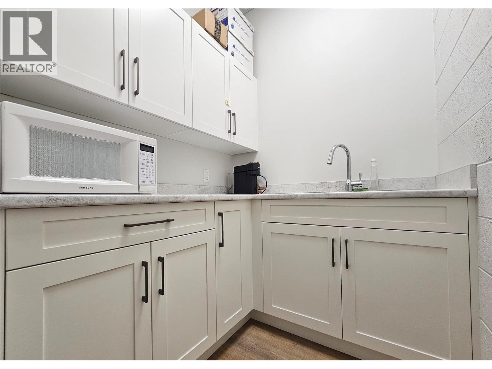 1358 St Paul Street Unit# 100, Kelowna, British Columbia  V1Y 2E1 - Photo 10 - 10403431
