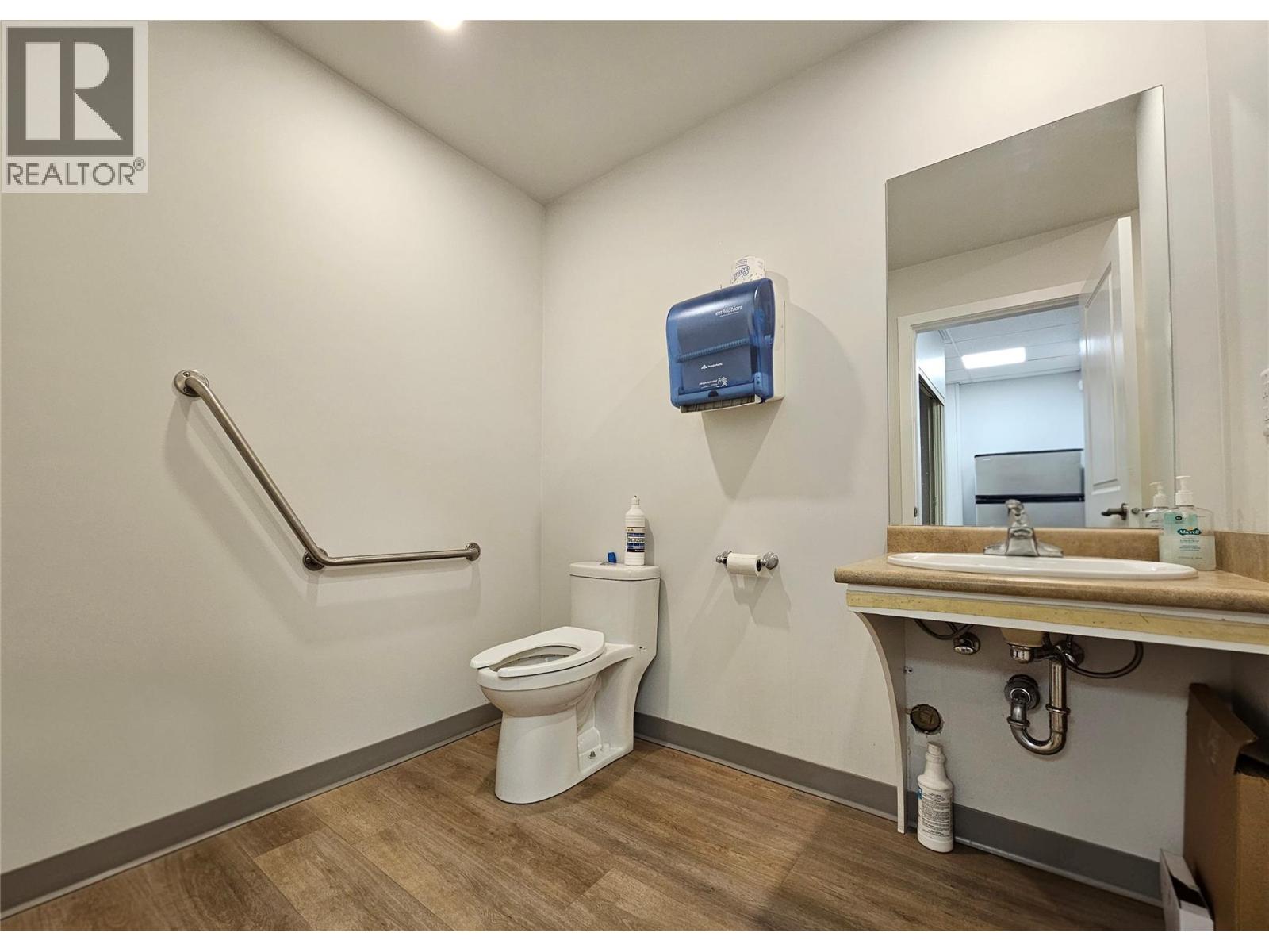 1358 St Paul Street Unit# 100, Kelowna, British Columbia  V1Y 2E1 - Photo 8 - 10403431