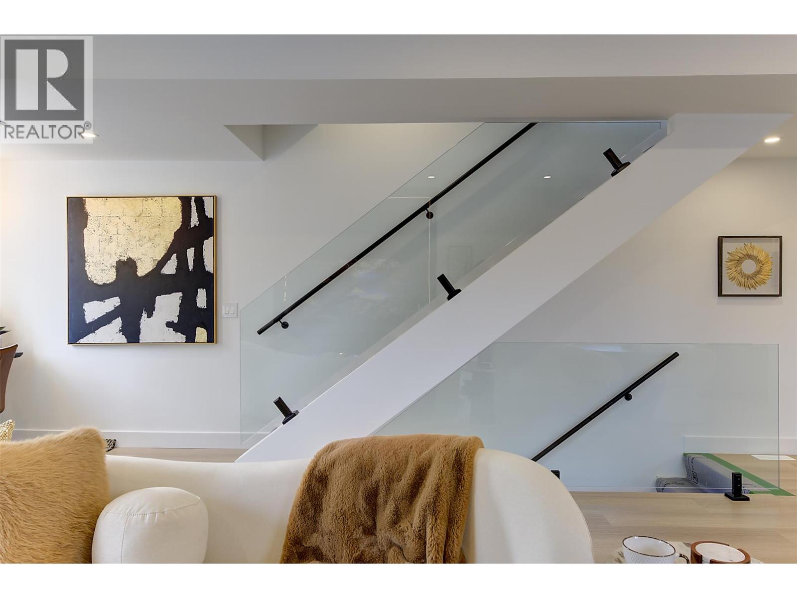 777 Coopland Crescent Unit# 1, Kelowna, British Columbia  V1Y 2V2 - Photo 27 - 10403422