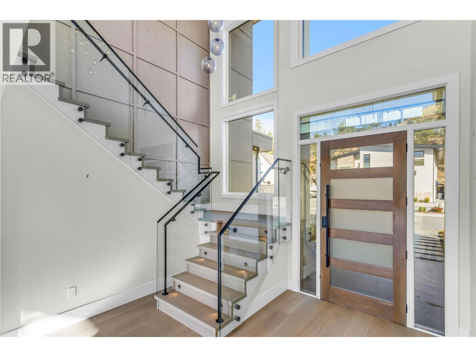 1579 Malbec Place, West Kelowna, British Columbia  V4T 3B5 - Photo 4 - 10402857