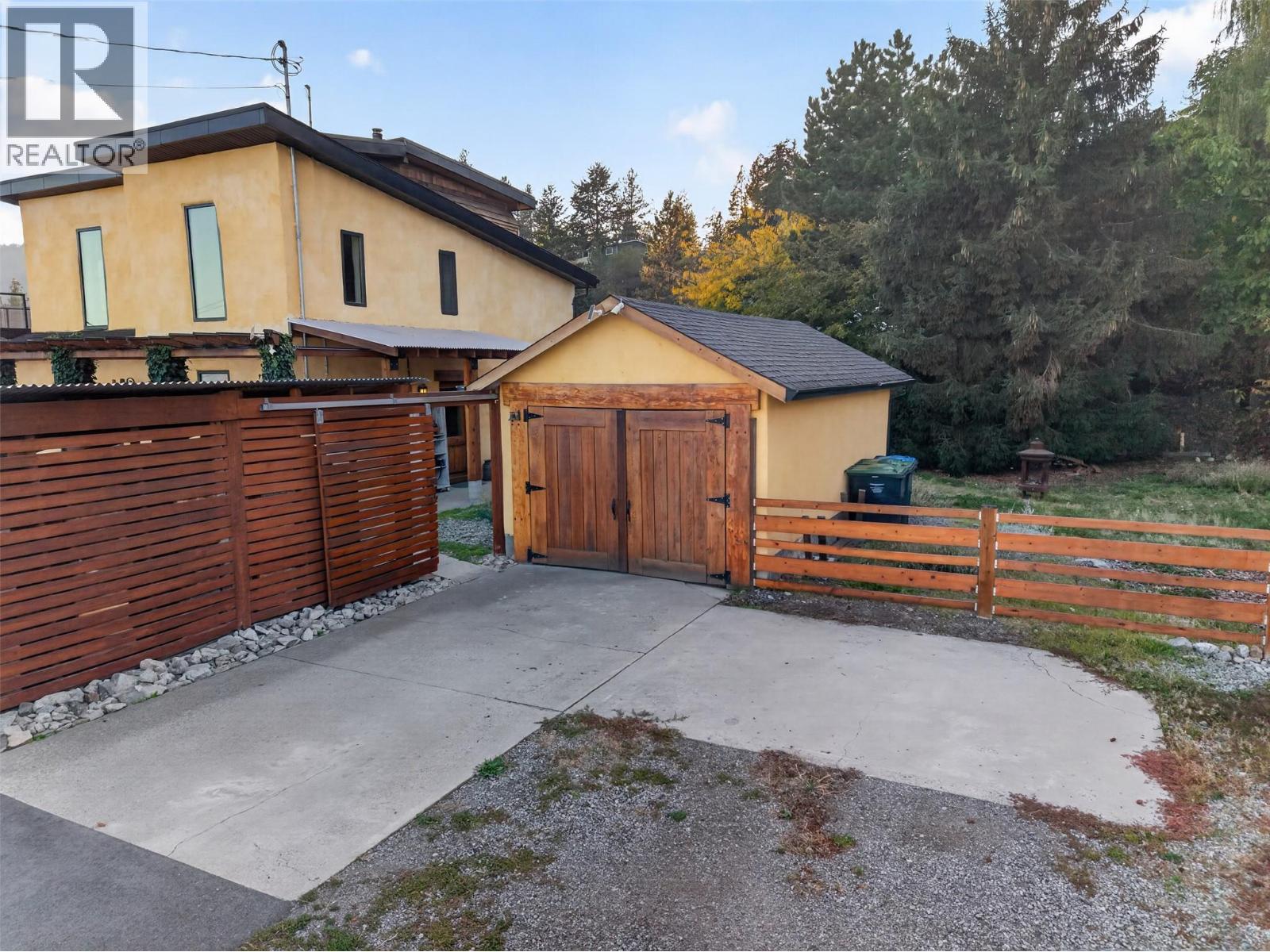 6226 Sanderson Avenue, Peachland, British Columbia  V0H 1X8 - Photo 54 - 10402227