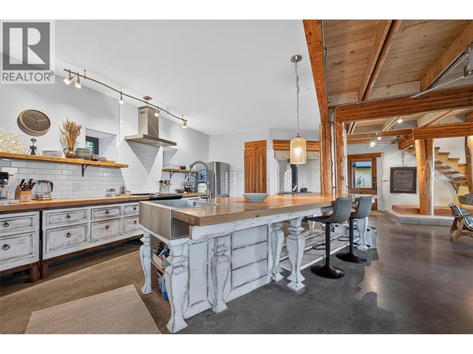 6226 Sanderson Avenue, Peachland, British Columbia  V0H 1X8 - Photo 8 - 10402227