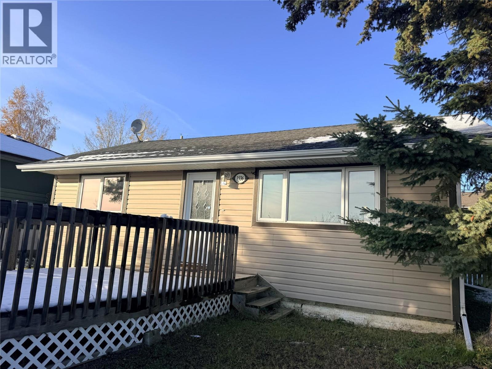 1536 96 Avenue, Dawson Creek, British Columbia  V1G 1L6 - Photo 1 - 10403483