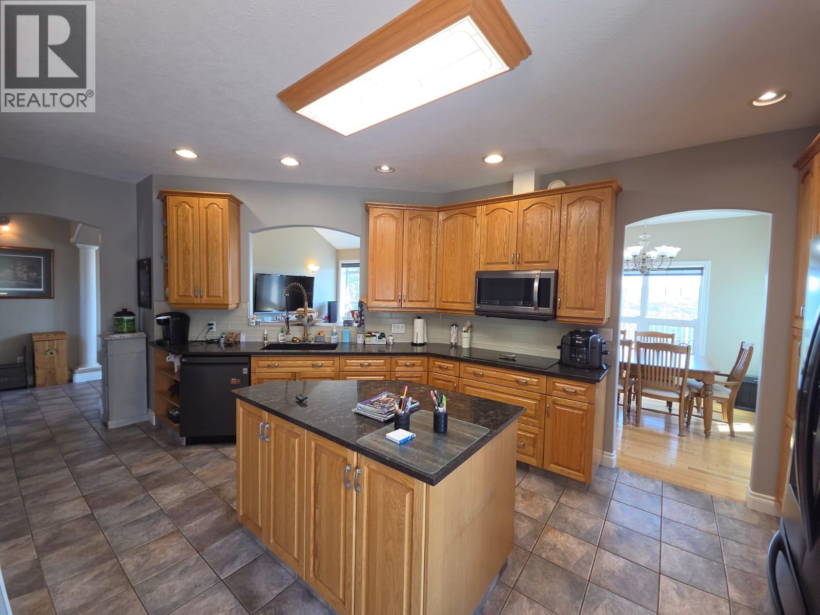 4083 Jackfish Lake Road, Chetwynd, British Columbia  V0C 1J0 - Photo 21 - 10403449