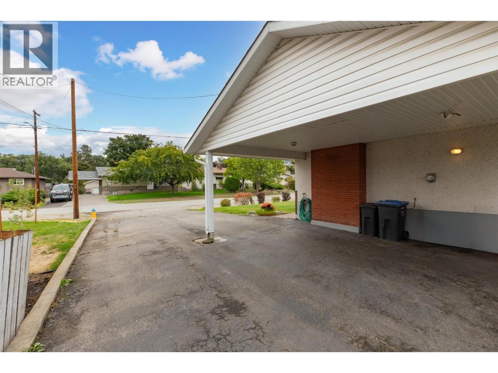 430 Perth Road, Kelowna, British Columbia  V1X 3R4 - Photo 3 - 10403461