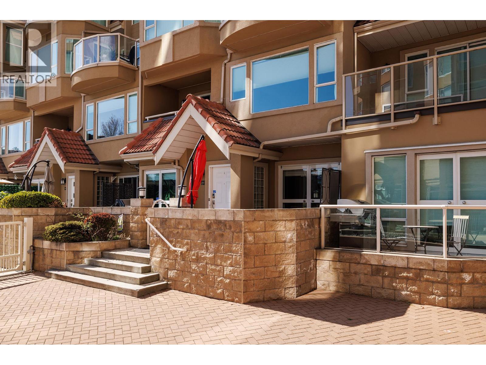 1156 Sunset Drive Unit# 113, Kelowna, British Columbia  V1Y 9R7 - Photo 2 - 10403463