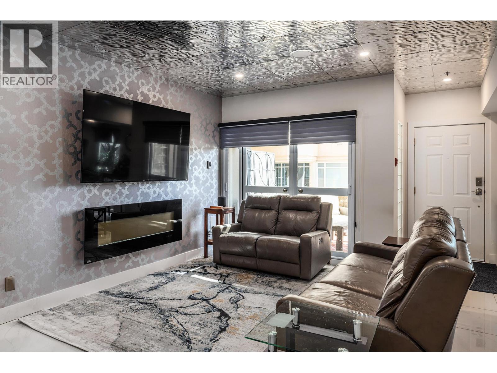 1156 Sunset Drive Unit# 113, Kelowna, British Columbia  V1Y 9R7 - Photo 4 - 10403463