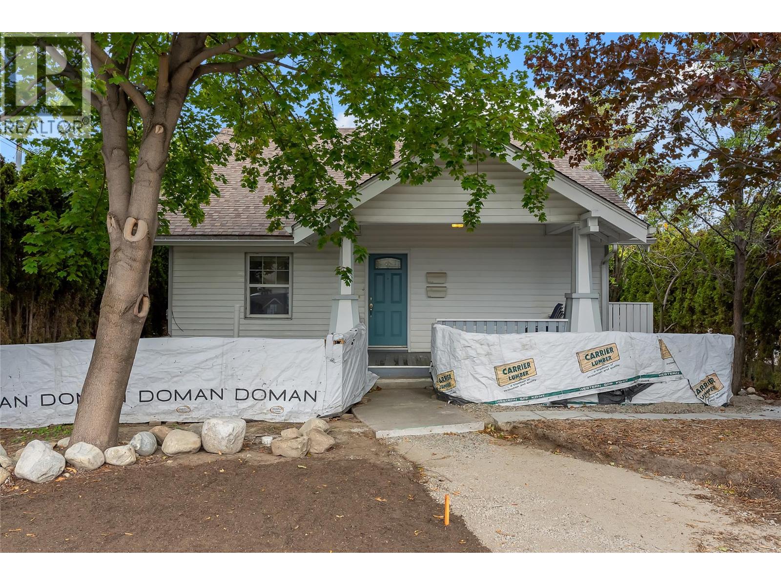 597 Eckhardt Avenue E, Penticton, British Columbia  V2A 2A1 - Photo 1 - 10402763