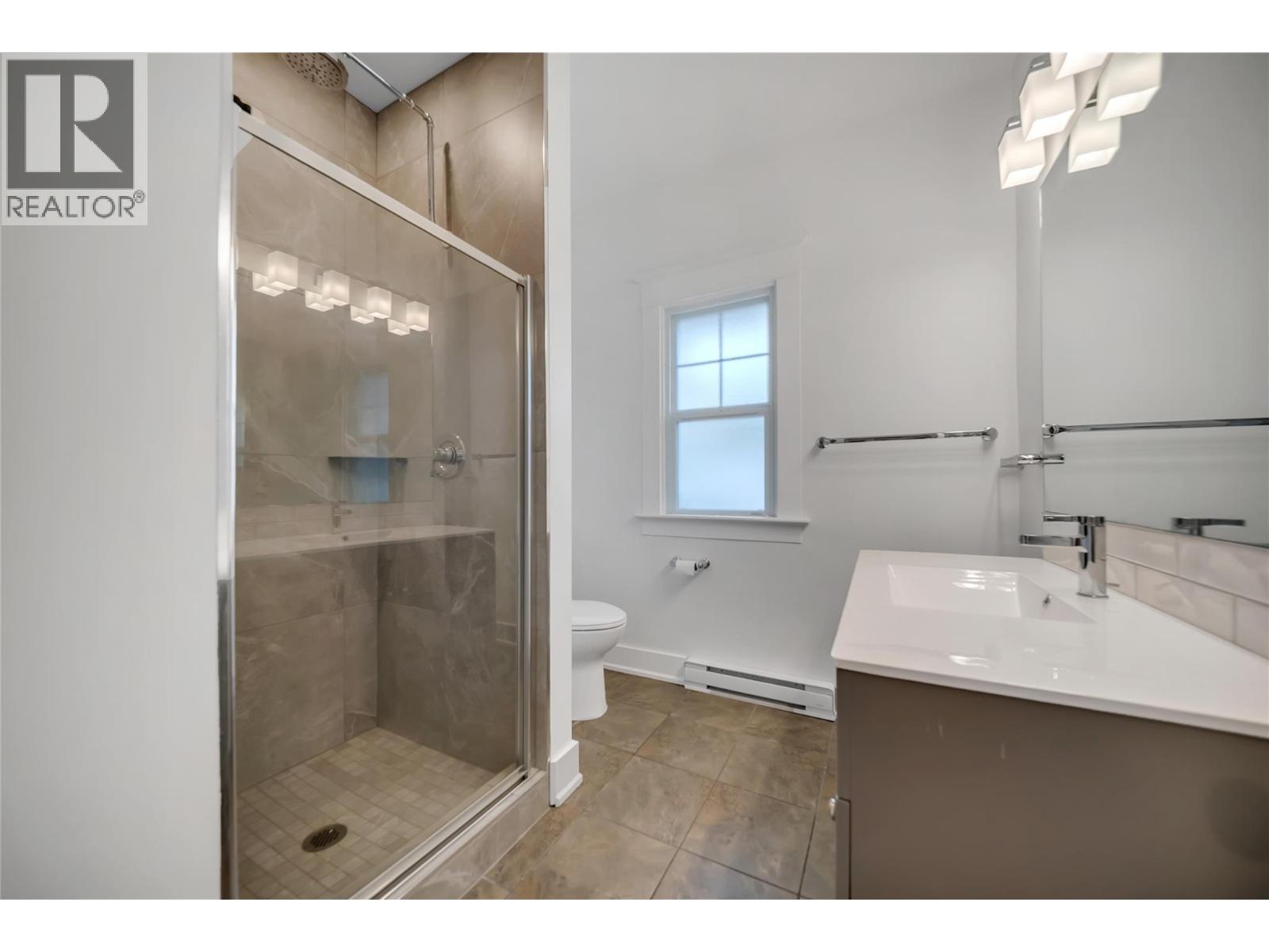 597 Eckhardt Avenue E, Penticton, British Columbia  V2A 2A1 - Photo 29 - 10402763