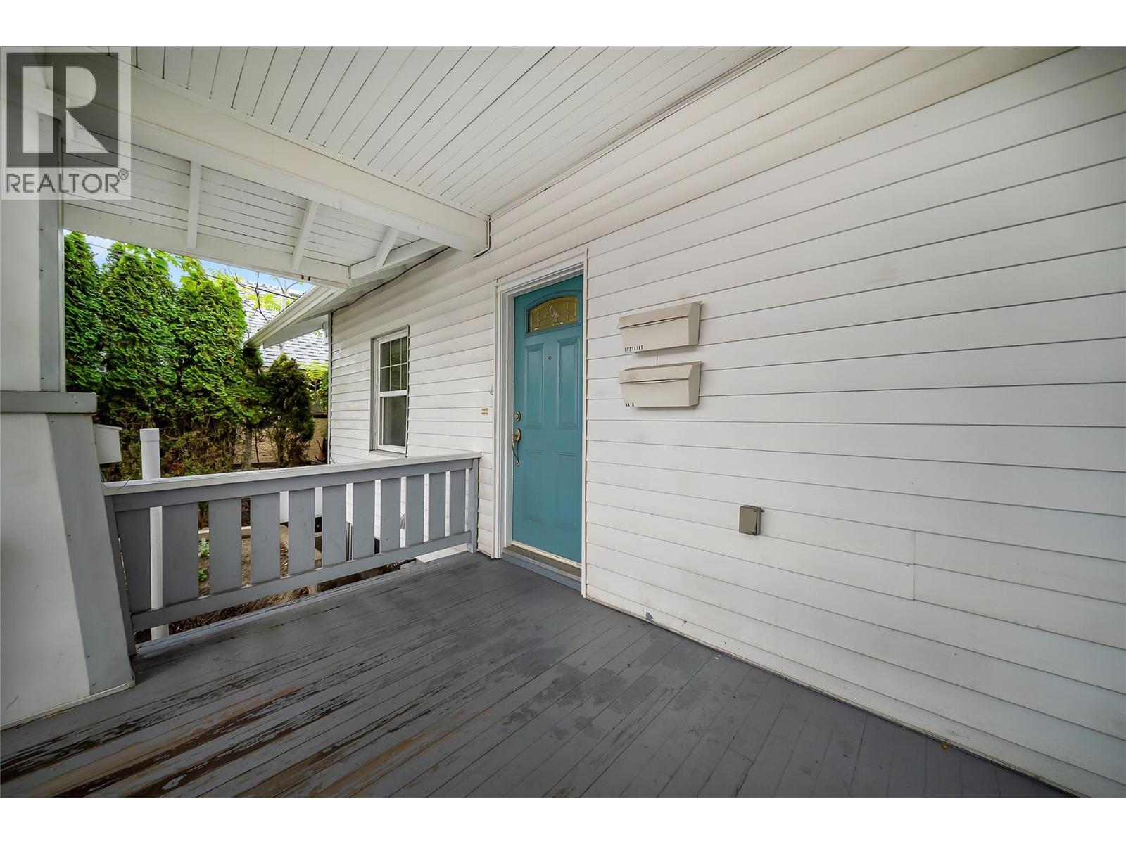 597 Eckhardt Avenue E, Penticton, British Columbia  V2A 2A1 - Photo 4 - 10402763