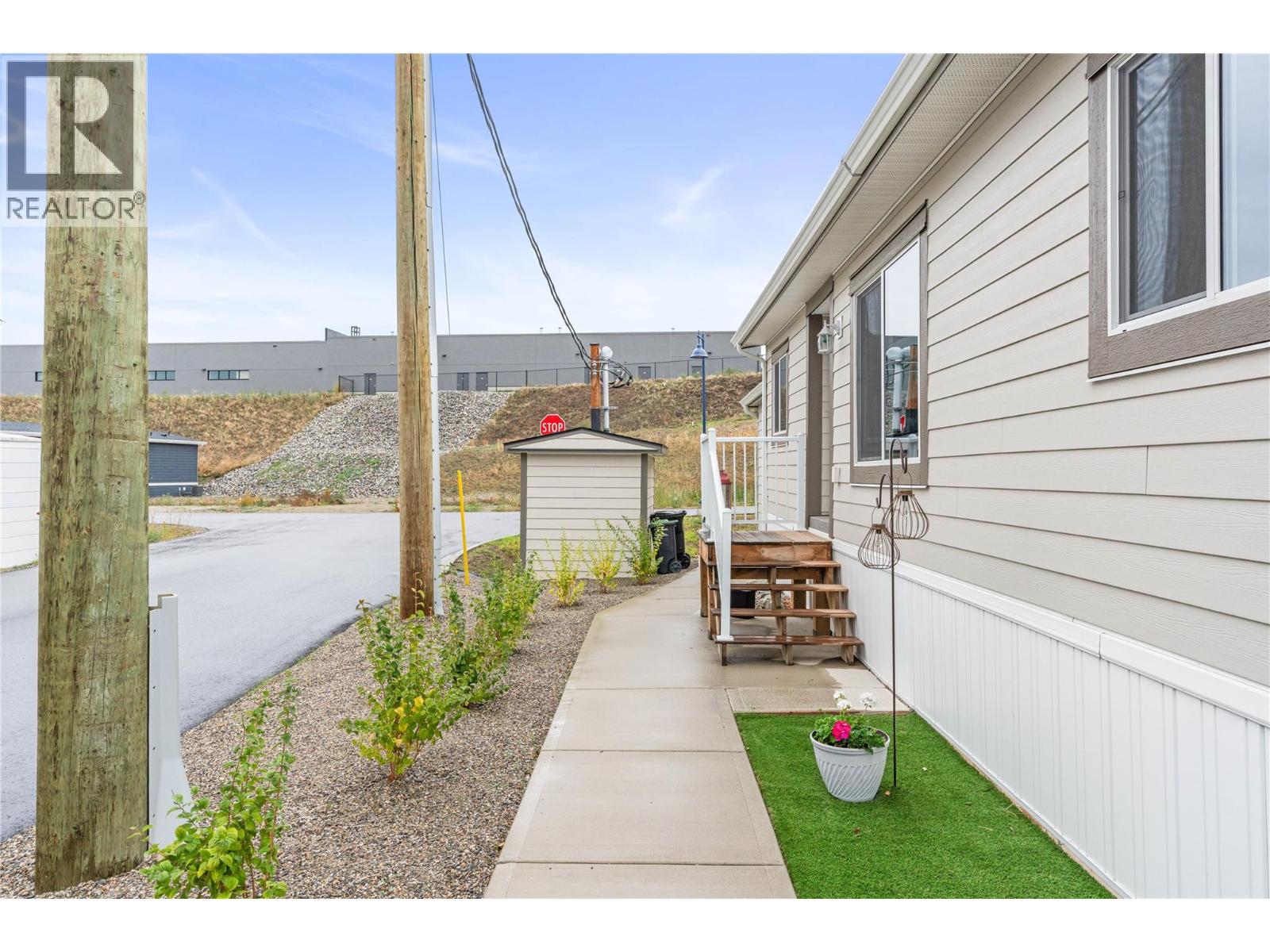 4701 Pleasant Valley Road Unit# 13, Vernon, British Columbia  V1T 4M7 - Photo 6 - 10399830