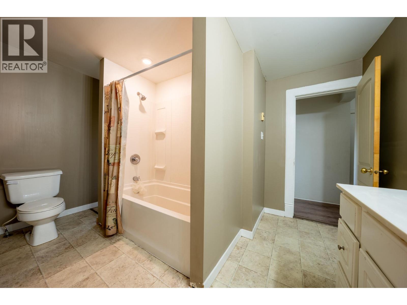 3190 Hall Frontage Road, Grand Forks, British Columbia  V0H 1H5 - Photo 31 - 10403441