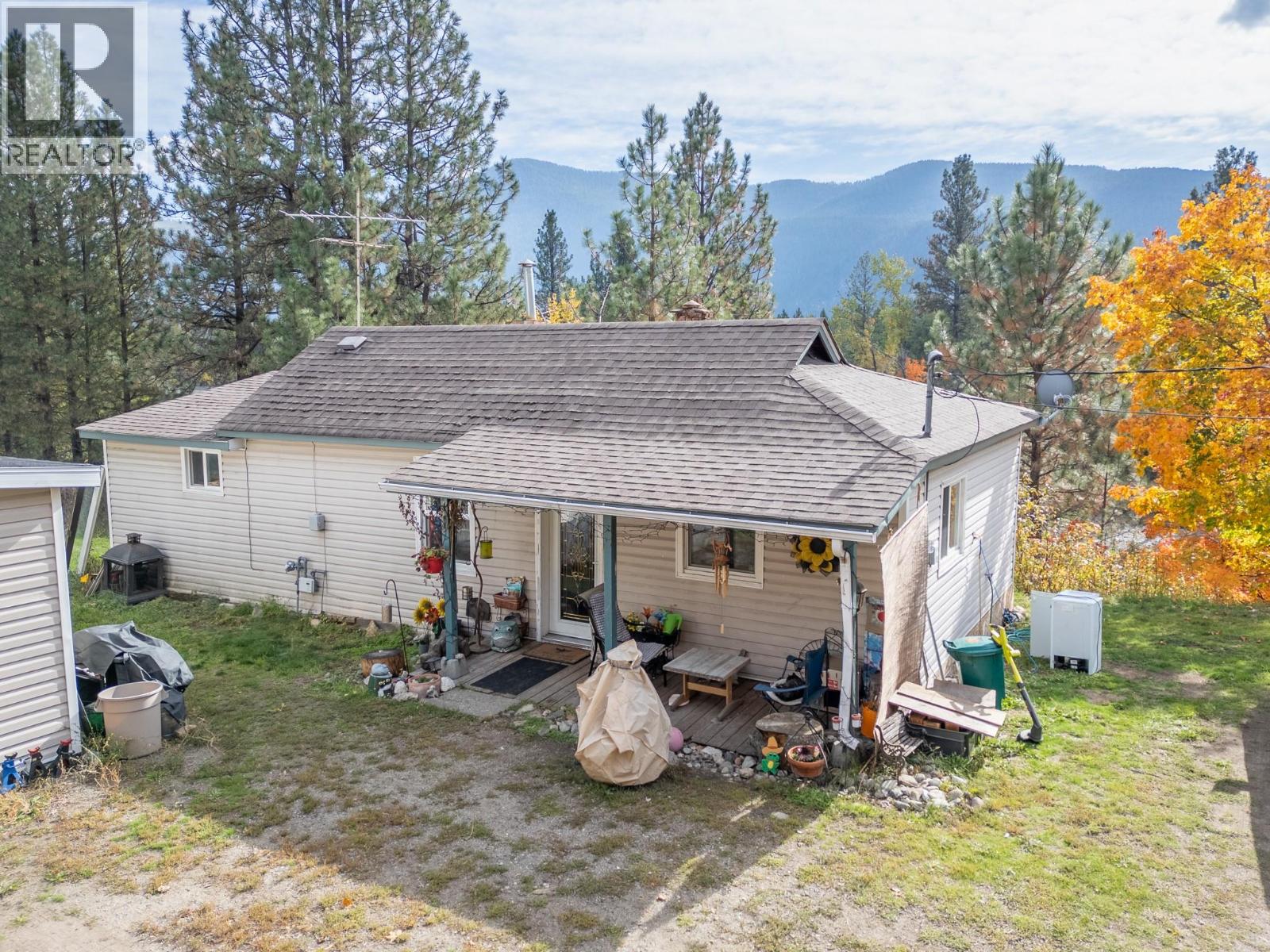 3190 Hall Frontage Road, Grand Forks, British Columbia  V0H 1H5 - Photo 34 - 10403441
