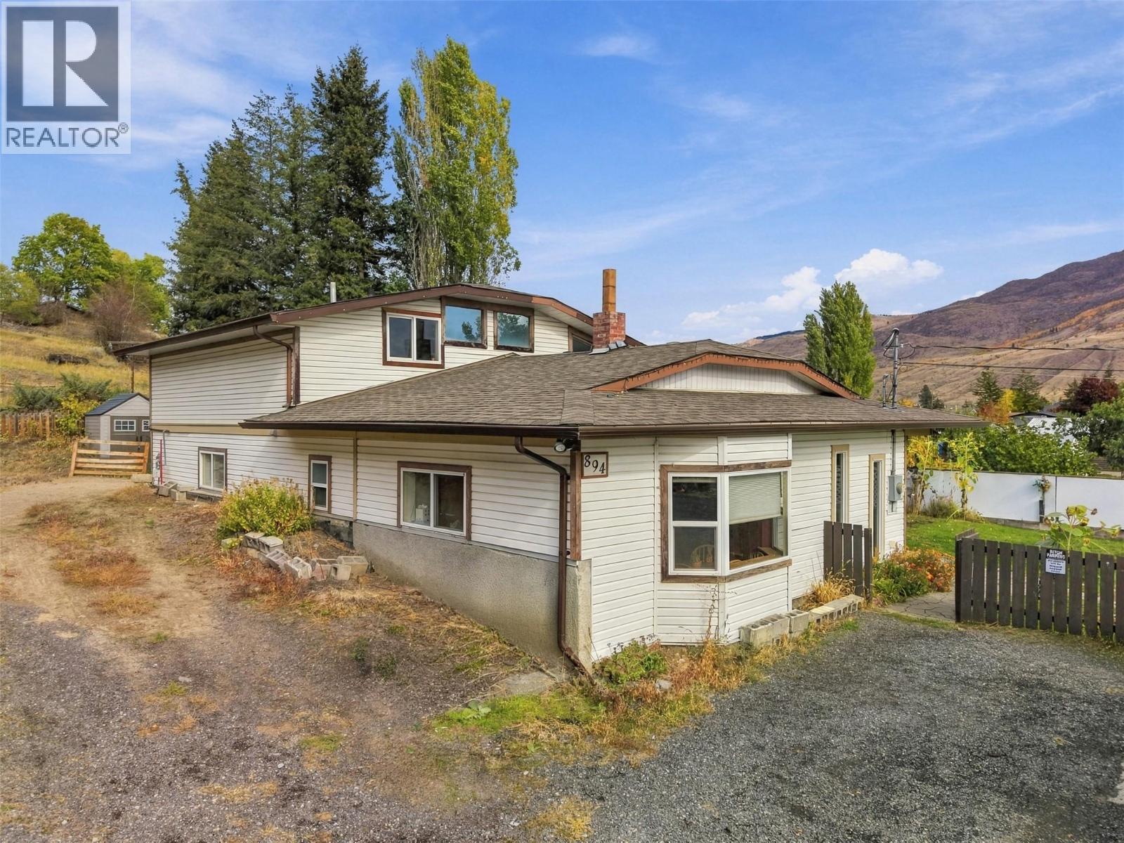 894 Mayne Road, Kamloops, British Columbia  V2B 6H3 - Photo 1 - 10403459