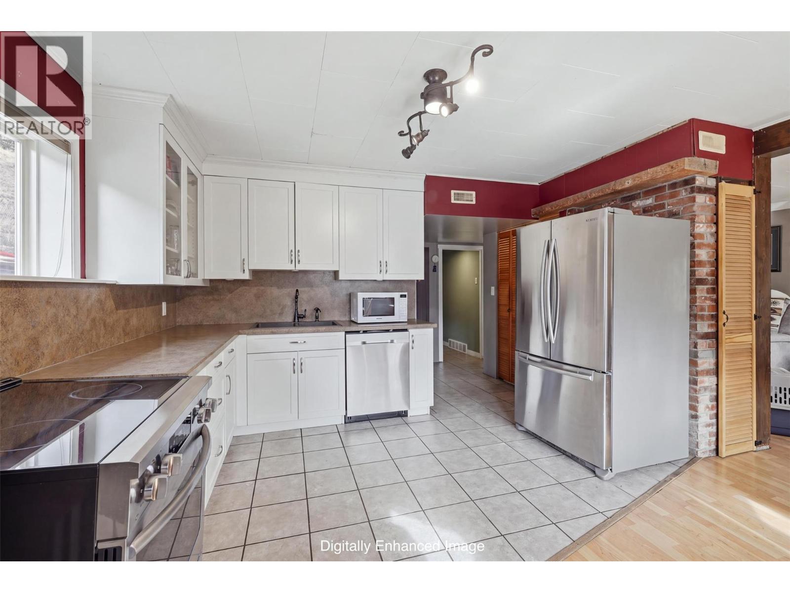 894 Mayne Road, Kamloops, British Columbia  V2B 6H3 - Photo 19 - 10403459