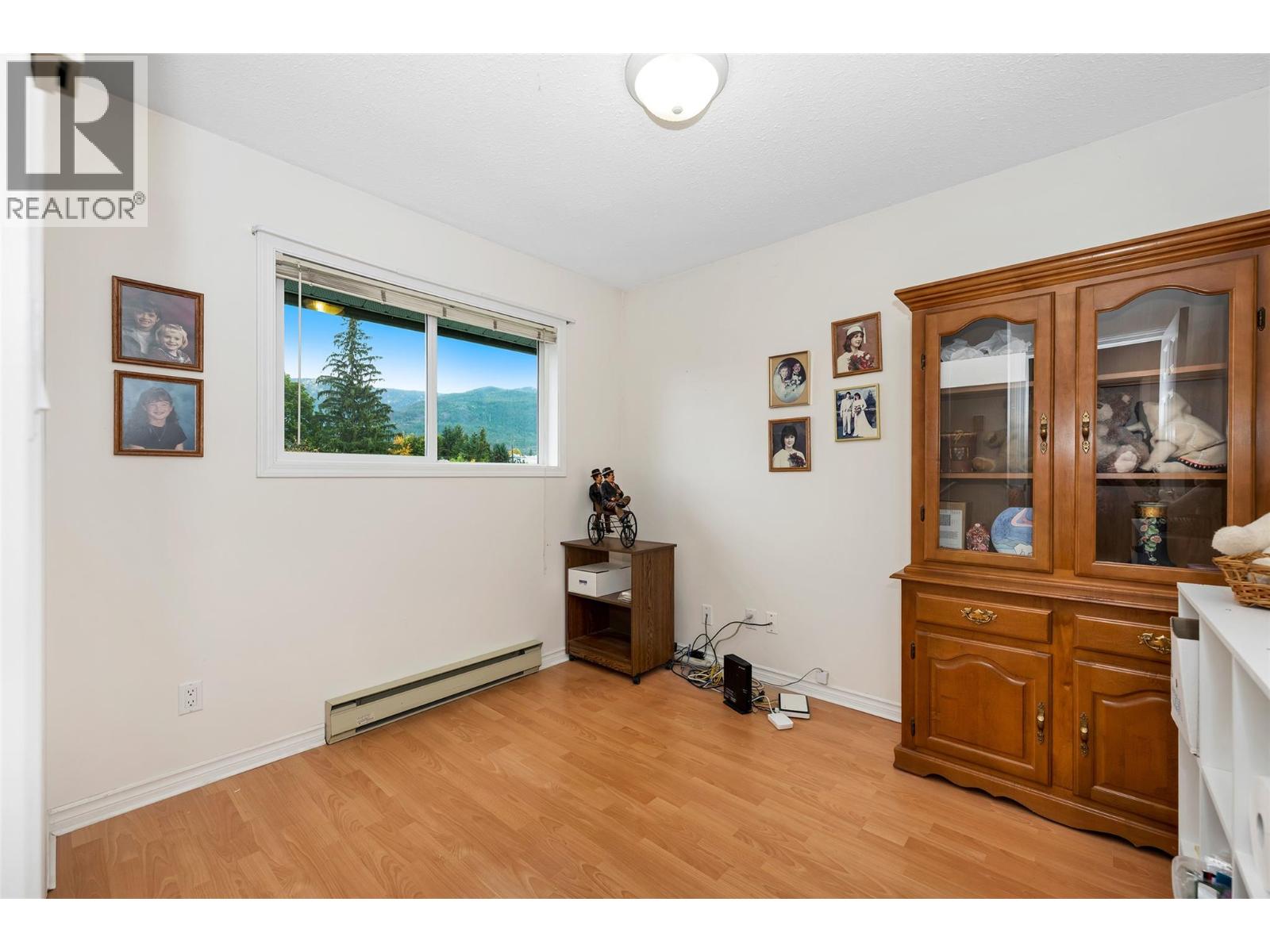 3300 Becker Street, Armstrong, British Columbia  V4Y 0H3 - Photo 25 - 10403293