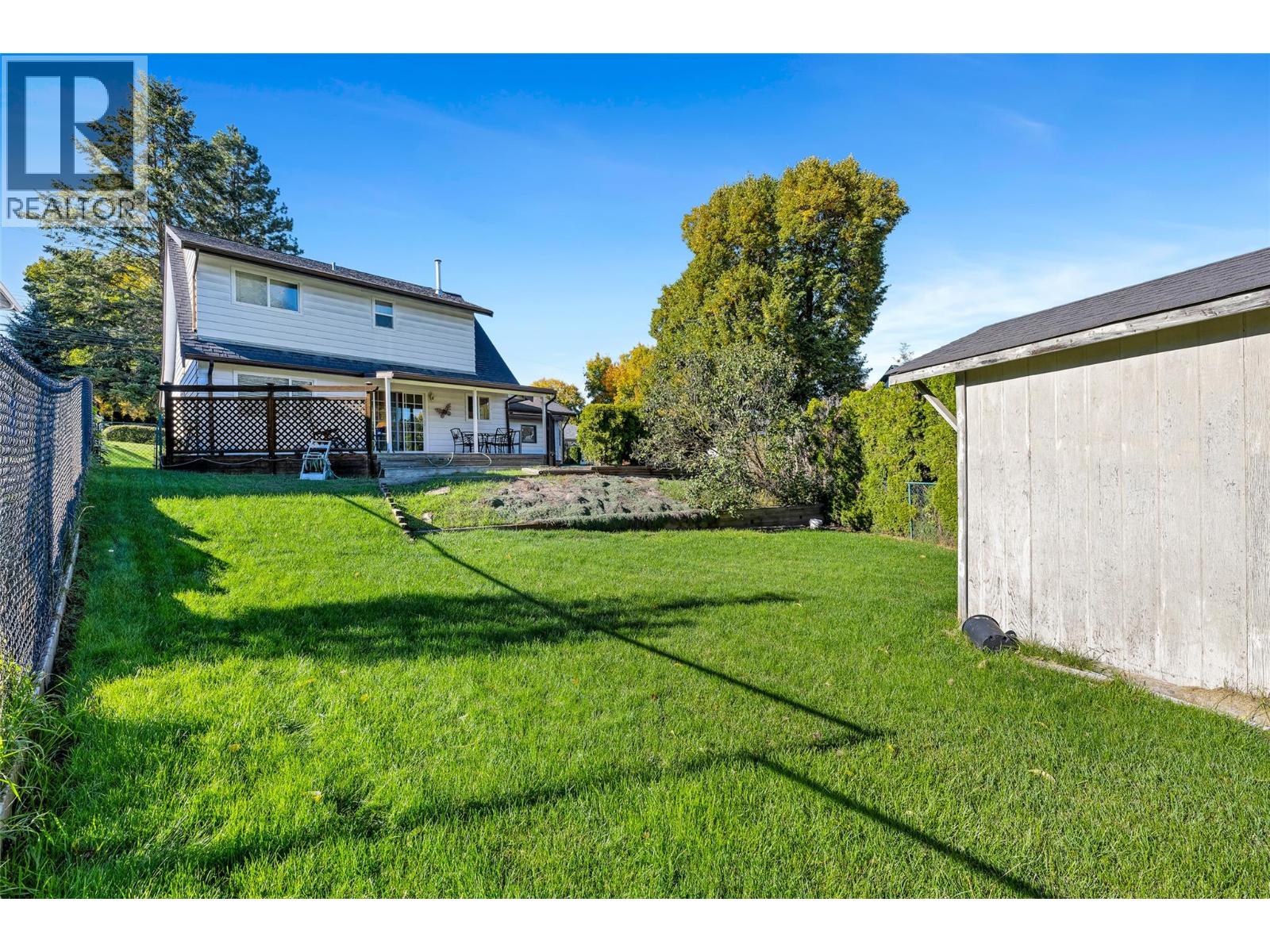 3300 Becker Street, Armstrong, British Columbia  V4Y 0H3 - Photo 30 - 10403293