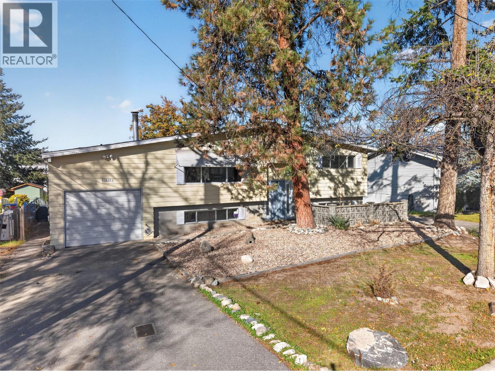 1420 Graham Road, Kelowna, British Columbia  V1X 1K2 - Photo 2 - 10402785
