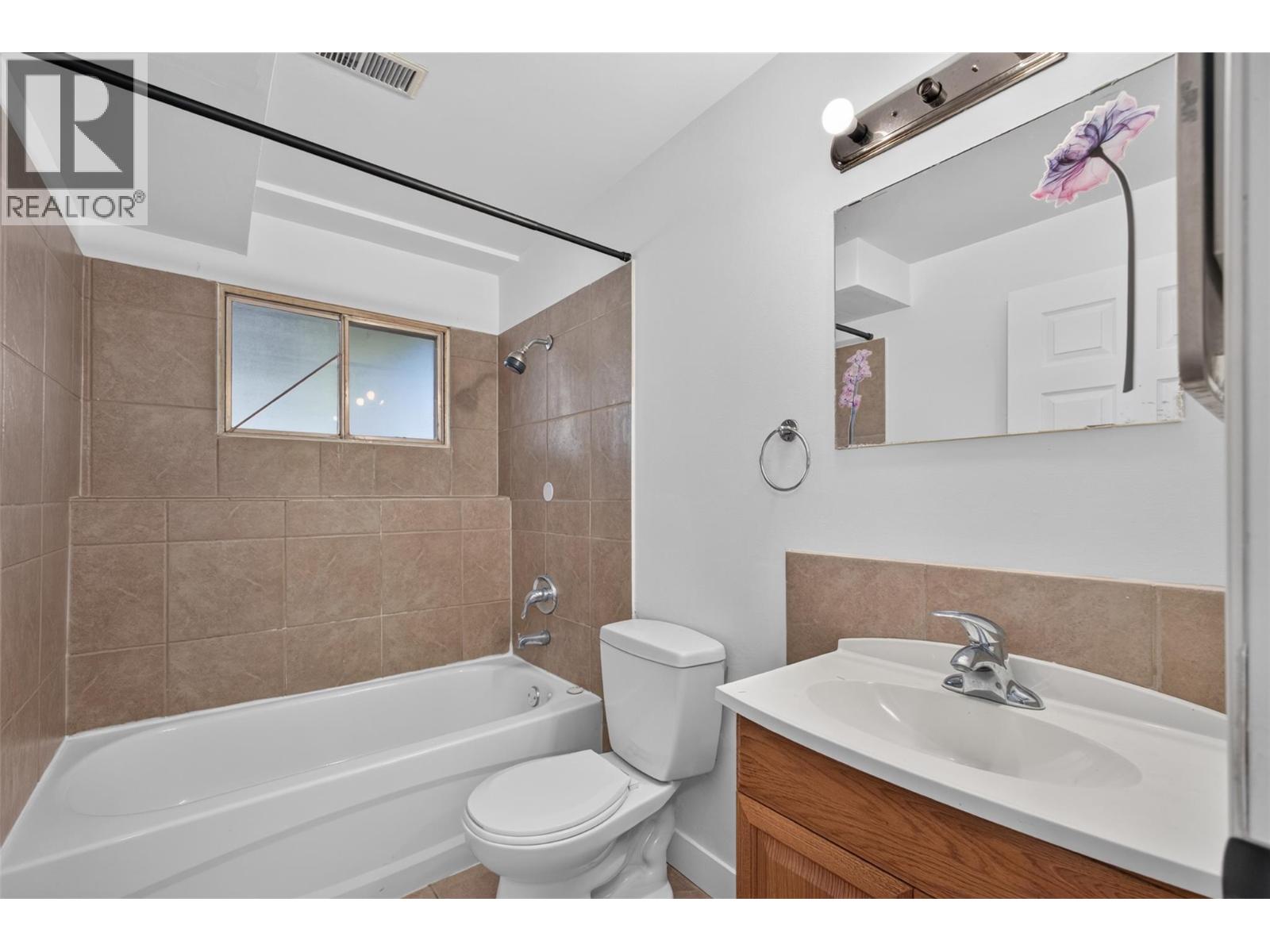 1420 Graham Road, Kelowna, British Columbia  V1X 1K2 - Photo 24 - 10402785